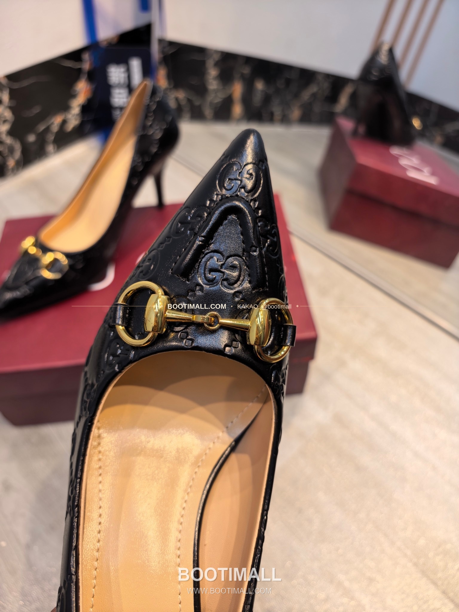 구찌 2026 소가죽 더블G 크리스탈 포인티드토 펌프스 Gucci 2026 Cow Leather Double G Crystal Pointed Toe Black Pumps 8.5cm 5