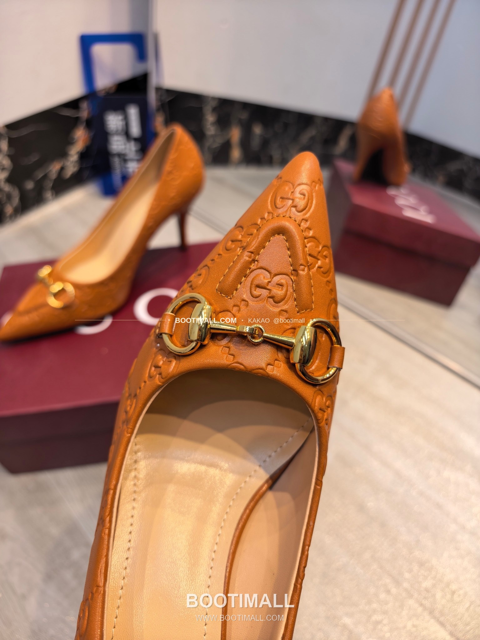 구찌 2026 소가죽 더블G 크리스탈 포인티드토 펌프스 Gucci 2026 Cow Leather Double G Crystal Pointed Toe Black Pumps 8.5cm 5