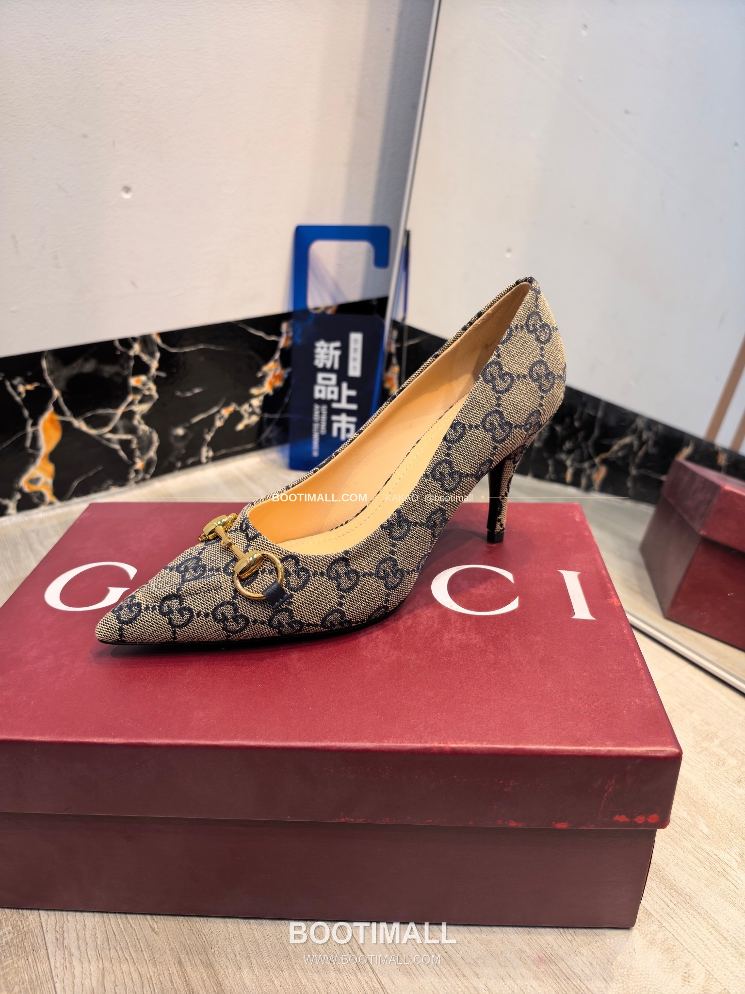 구찌 2026 소가죽 더블G 크리스탈 포인티드토 펌프스 Gucci 2026 Cow Leather Double G Crystal Pointed Toe Black Pumps 8.5cm 4