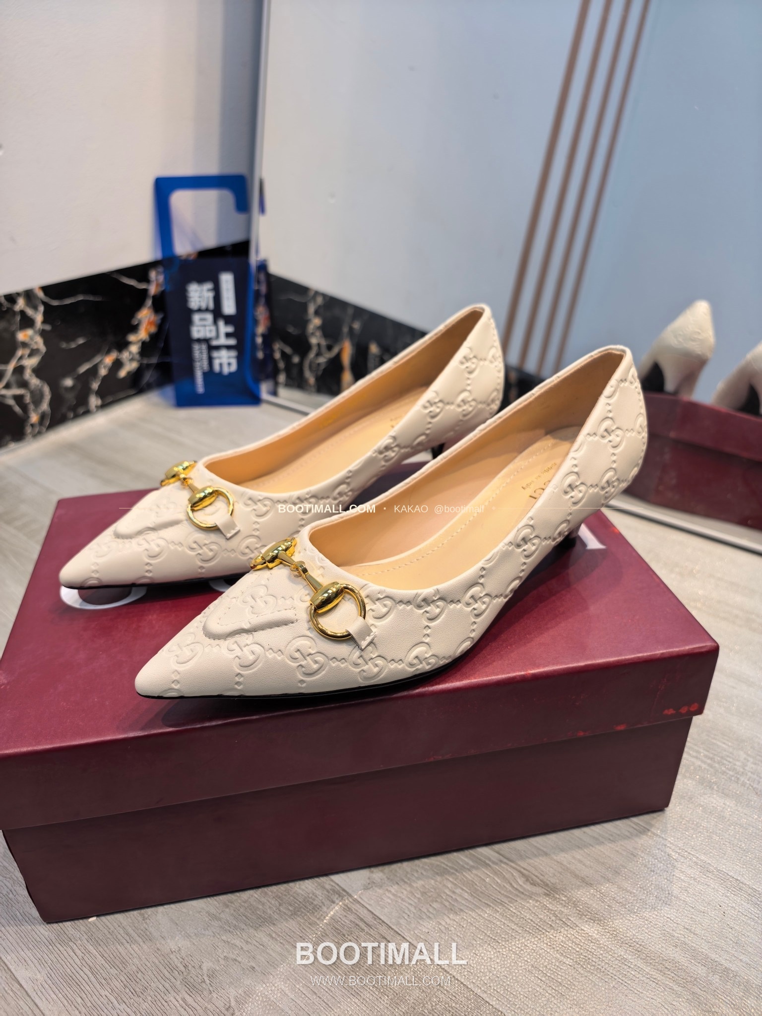 구찌 2026 소가죽 더블G 크리스탈 포인티드토 펌프스 Gucci 2026 Cow Leather Double G Crystal Pointed Toe Black Pumps 8.5cm 3