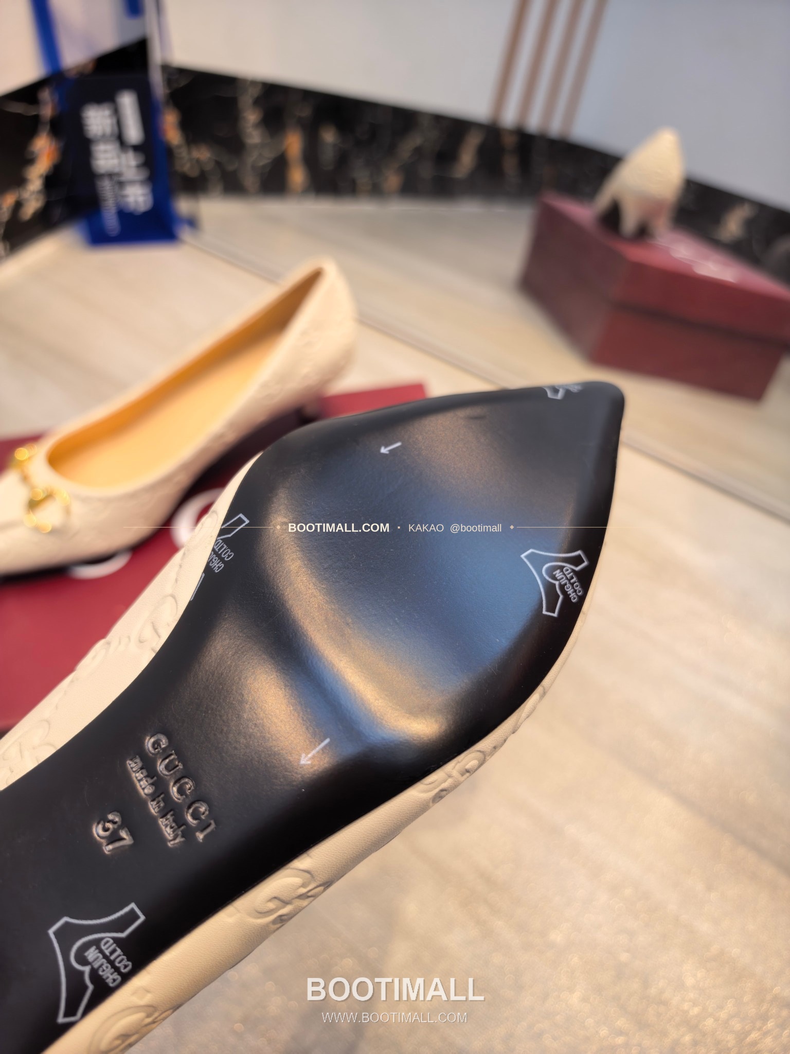 구찌 2026 소가죽 더블G 크리스탈 포인티드토 펌프스 Gucci 2026 Cow Leather Double G Crystal Pointed Toe Black Pumps 8.5cm 9