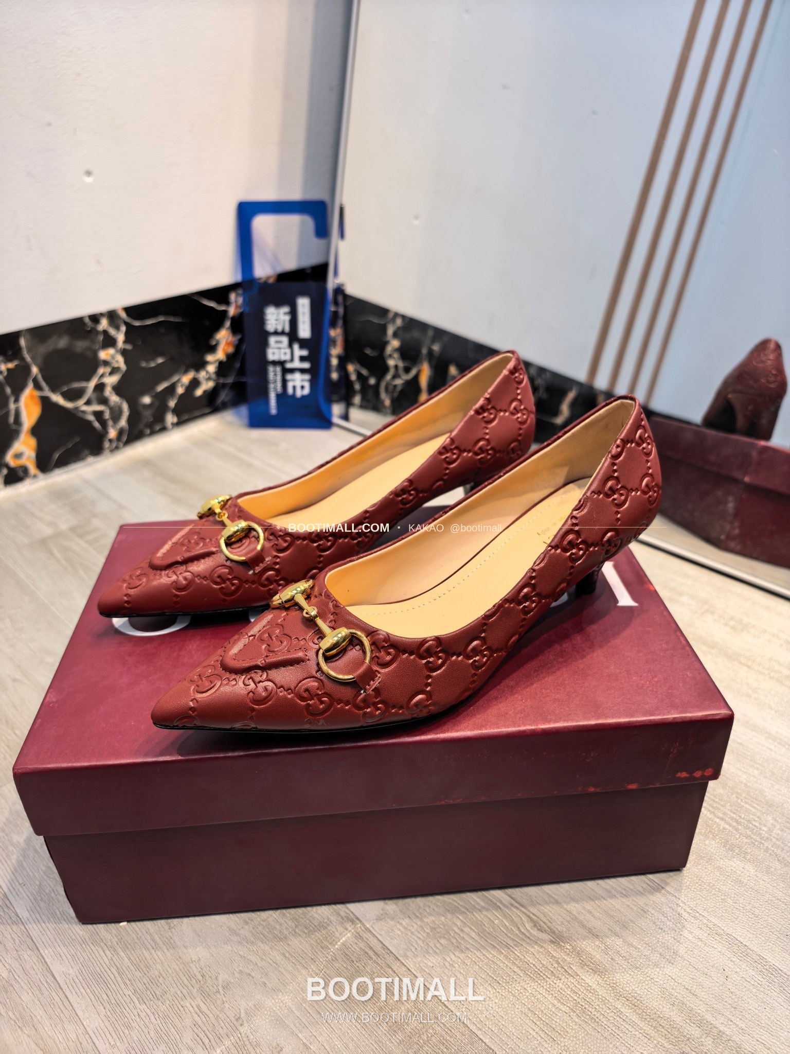 구찌 2026 소가죽 더블G 크리스탈 포인티드토 펌프스 Gucci 2026 Cow Leather Double G Crystal Pointed Toe Black Pumps 8.5cm 3