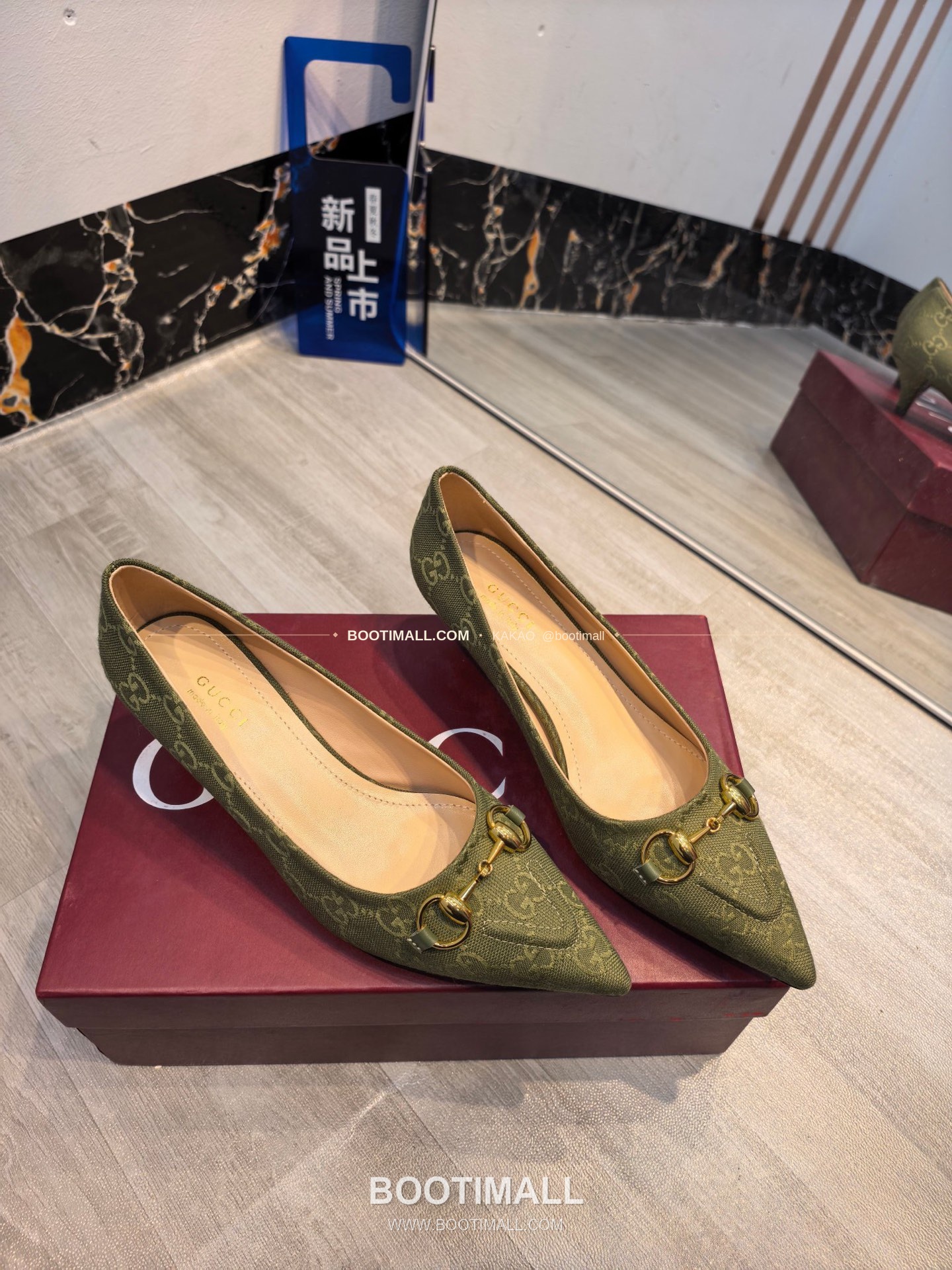 구찌 2026 소가죽 더블G 크리스탈 포인티드토 펌프스 Gucci 2026 Cow Leather Double G Crystal Pointed Toe Black Pumps 8.5cm 2