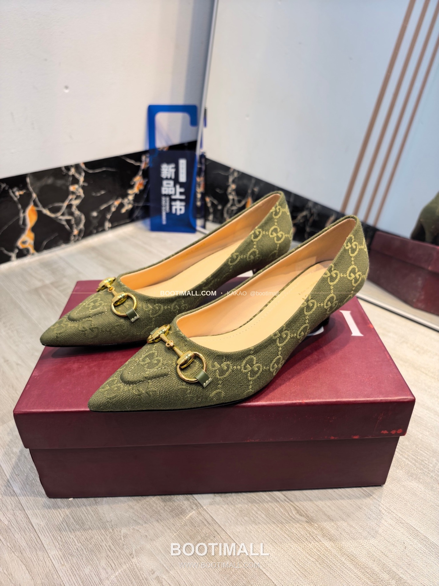 구찌 2026 소가죽 더블G 크리스탈 포인티드토 펌프스 Gucci 2026 Cow Leather Double G Crystal Pointed Toe Black Pumps 8.5cm 3