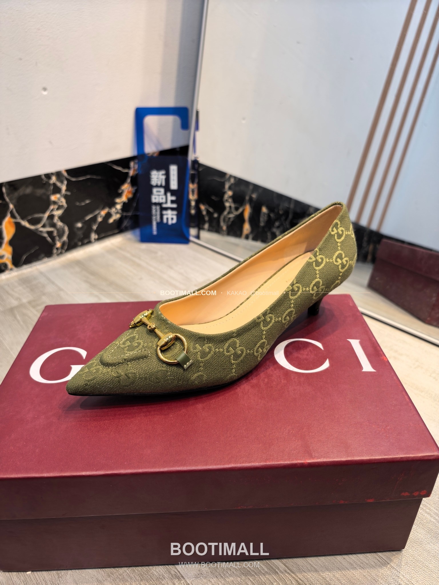 구찌 2026 소가죽 더블G 크리스탈 포인티드토 펌프스 Gucci 2026 Cow Leather Double G Crystal Pointed Toe Black Pumps 8.5cm 4