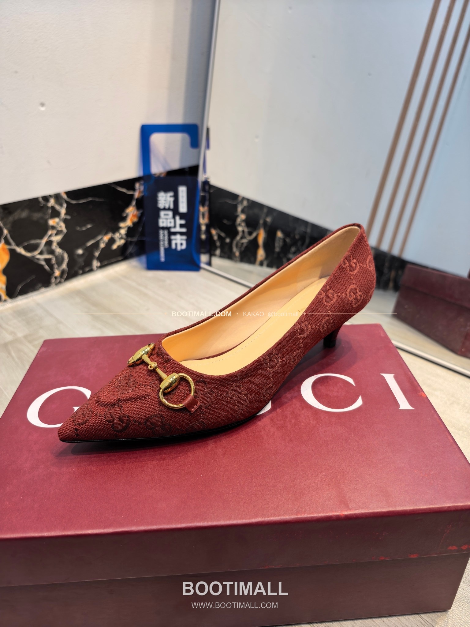 구찌 2026 소가죽 더블G 크리스탈 포인티드토 펌프스 Gucci 2026 Cow Leather Double G Crystal Pointed Toe Black Pumps 8.5cm 4