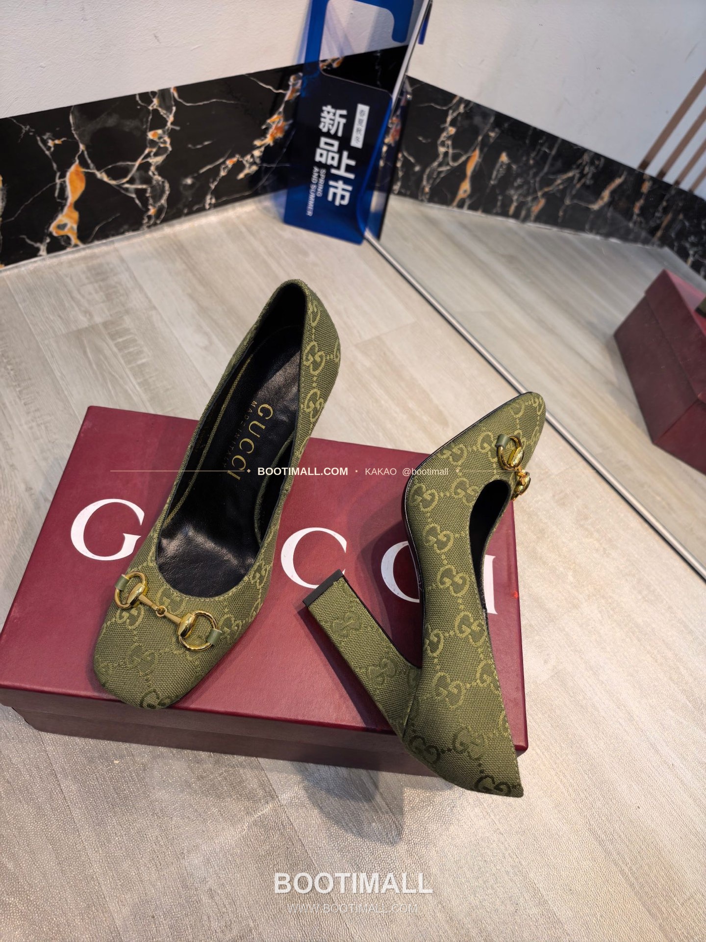 구찌 2026 소가죽 GG프린트 호스빗 라운드토 펌프스 Gucci 2026 Cow Leather GG Print Horsebit Round Toe Black Pumps 7.5cm 5