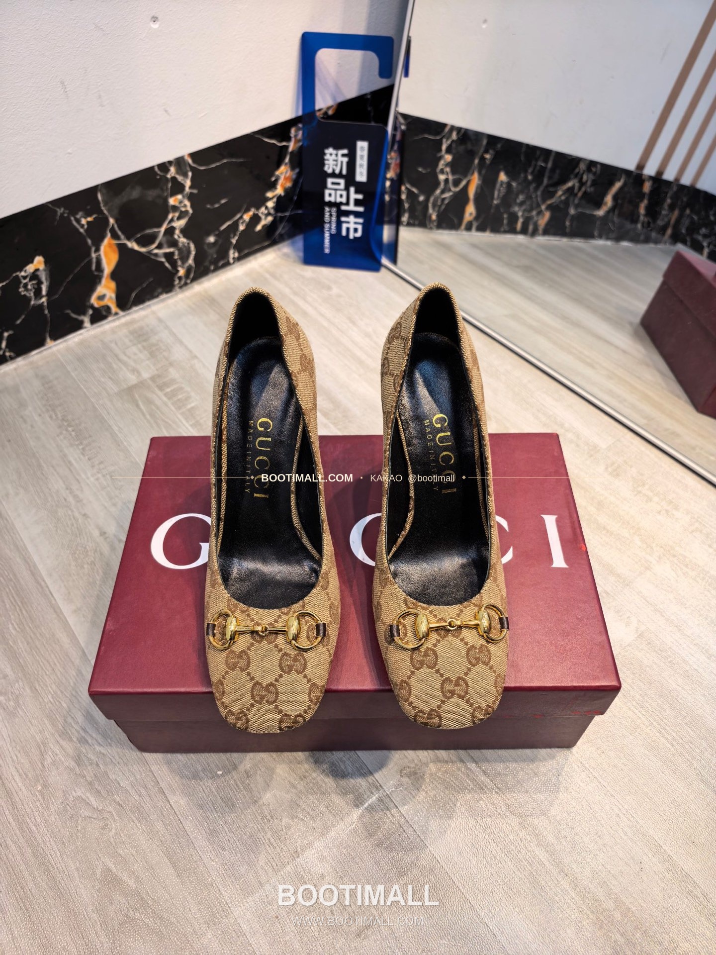 구찌 2026 소가죽 GG프린트 호스빗 라운드토 펌프스 Gucci 2026 Cow Leather GG Print Horsebit Round Toe Black Pumps 7.5cm 1