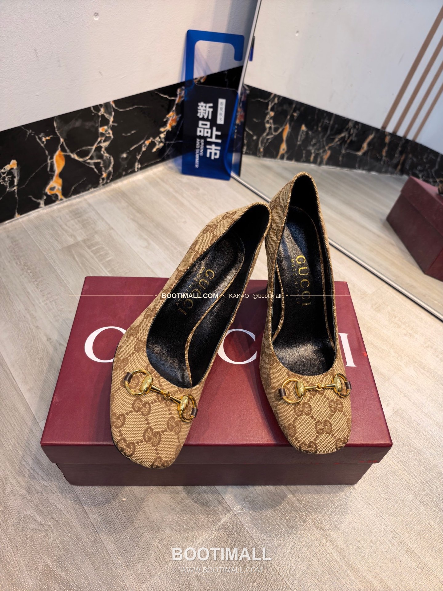 구찌 2026 소가죽 GG프린트 호스빗 라운드토 펌프스 Gucci 2026 Cow Leather GG Print Horsebit Round Toe Black Pumps 7.5cm 8