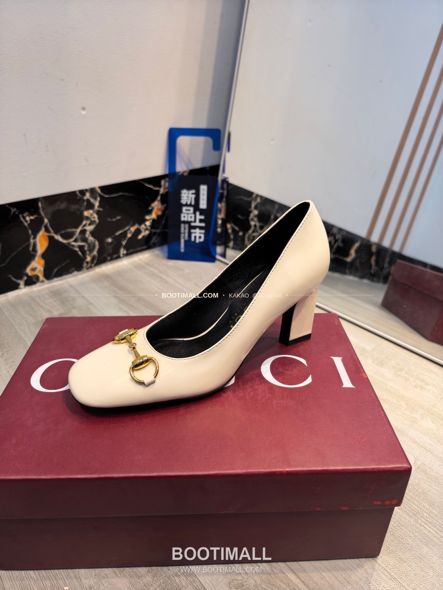 구찌 2026 소가죽 GG프린트 호스빗 라운드토 펌프스 Gucci 2026 Cow Leather GG Print Horsebit Round Toe Black Pumps 7.5cm 4