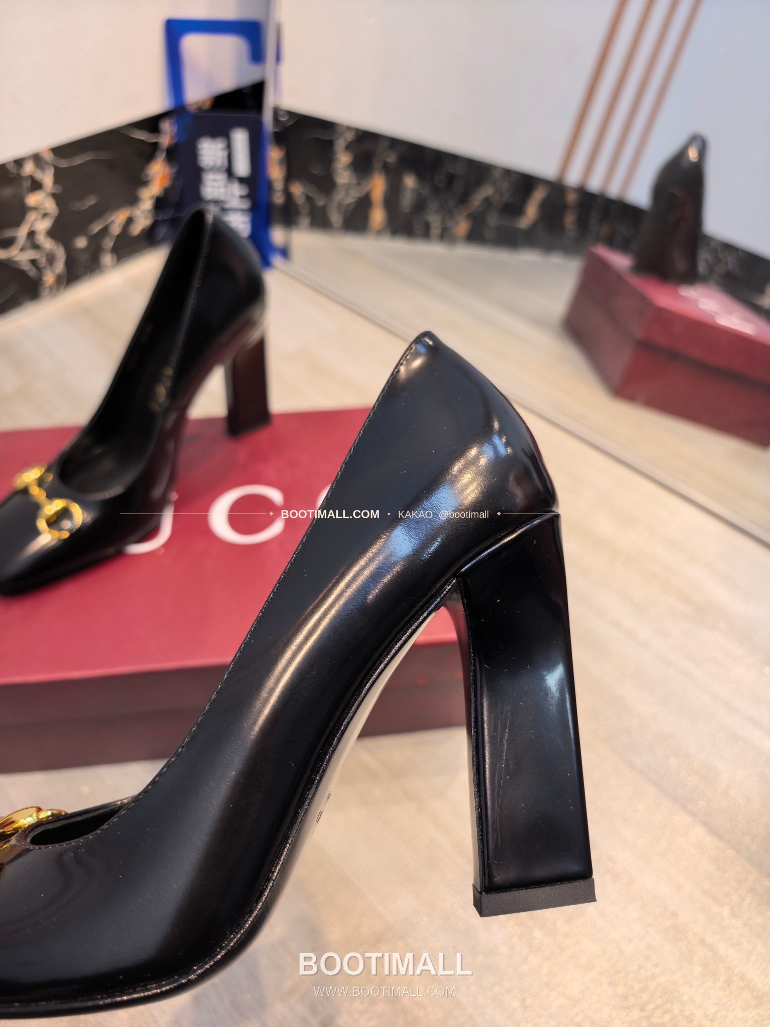 구찌 2026 소가죽 GG프린트 호스빗 라운드토 펌프스 Gucci 2026 Cow Leather GG Print Horsebit Round Toe Black Pumps 7.5cm 5