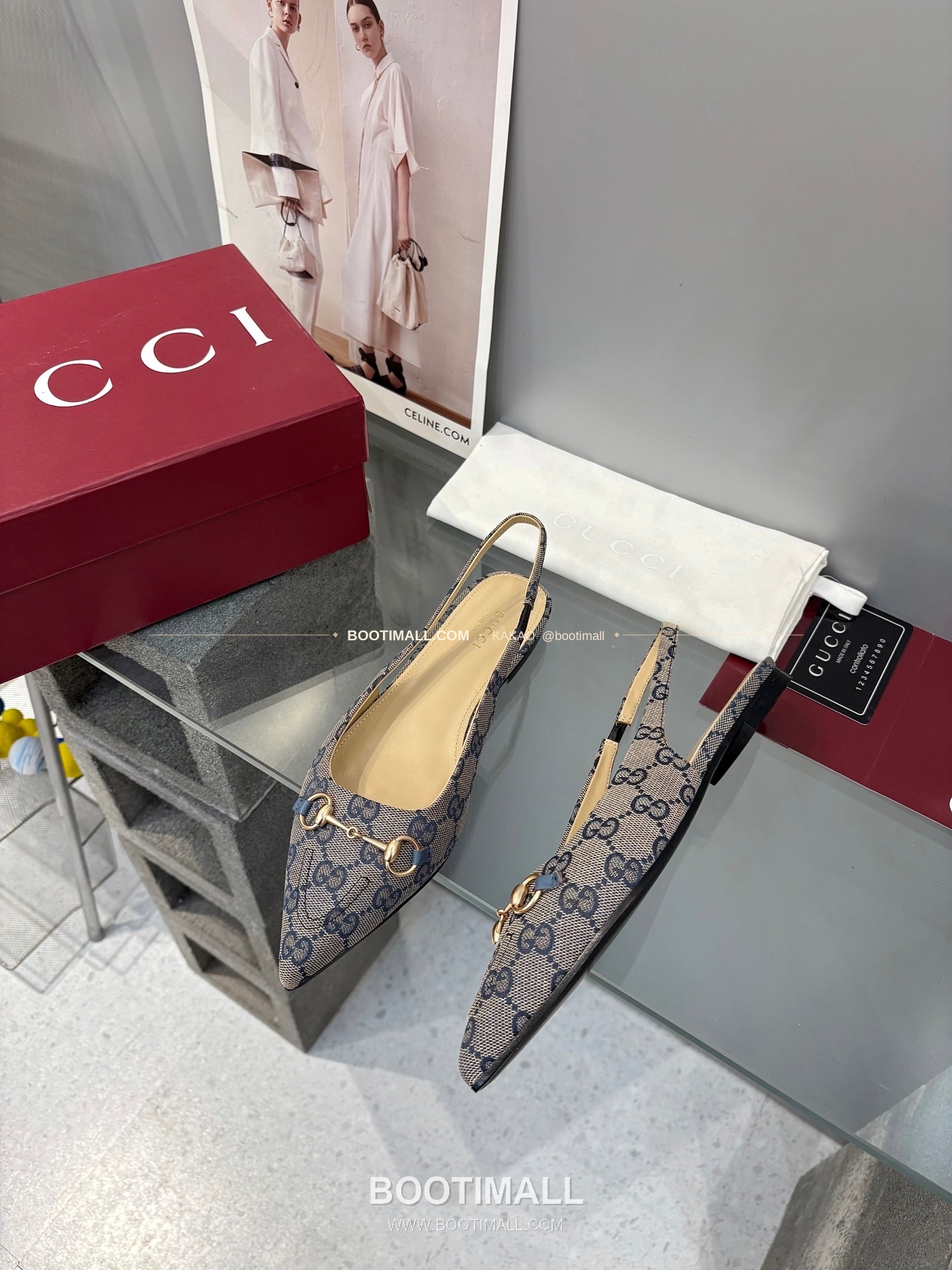 구찌 2026 페이턴트 소가죽 GG 메탈 스트랩 블랙 플랫 샌들 Gucci 2026 Patent Cow Leather GG Metal Strap Black Flat Sandals 2