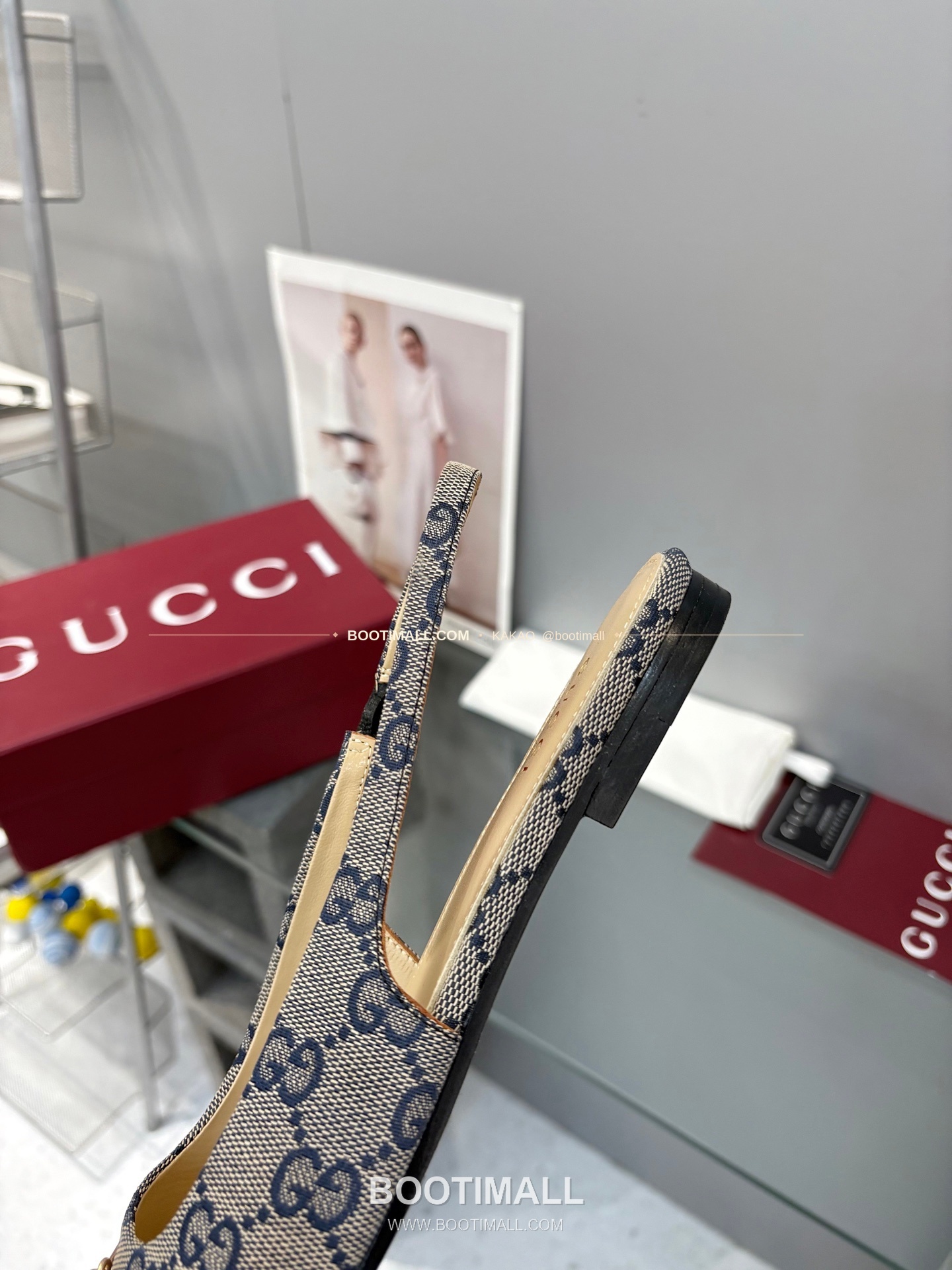 구찌 2026 페이턴트 소가죽 GG 메탈 스트랩 블랙 플랫 샌들 Gucci 2026 Patent Cow Leather GG Metal Strap Black Flat Sandals 6