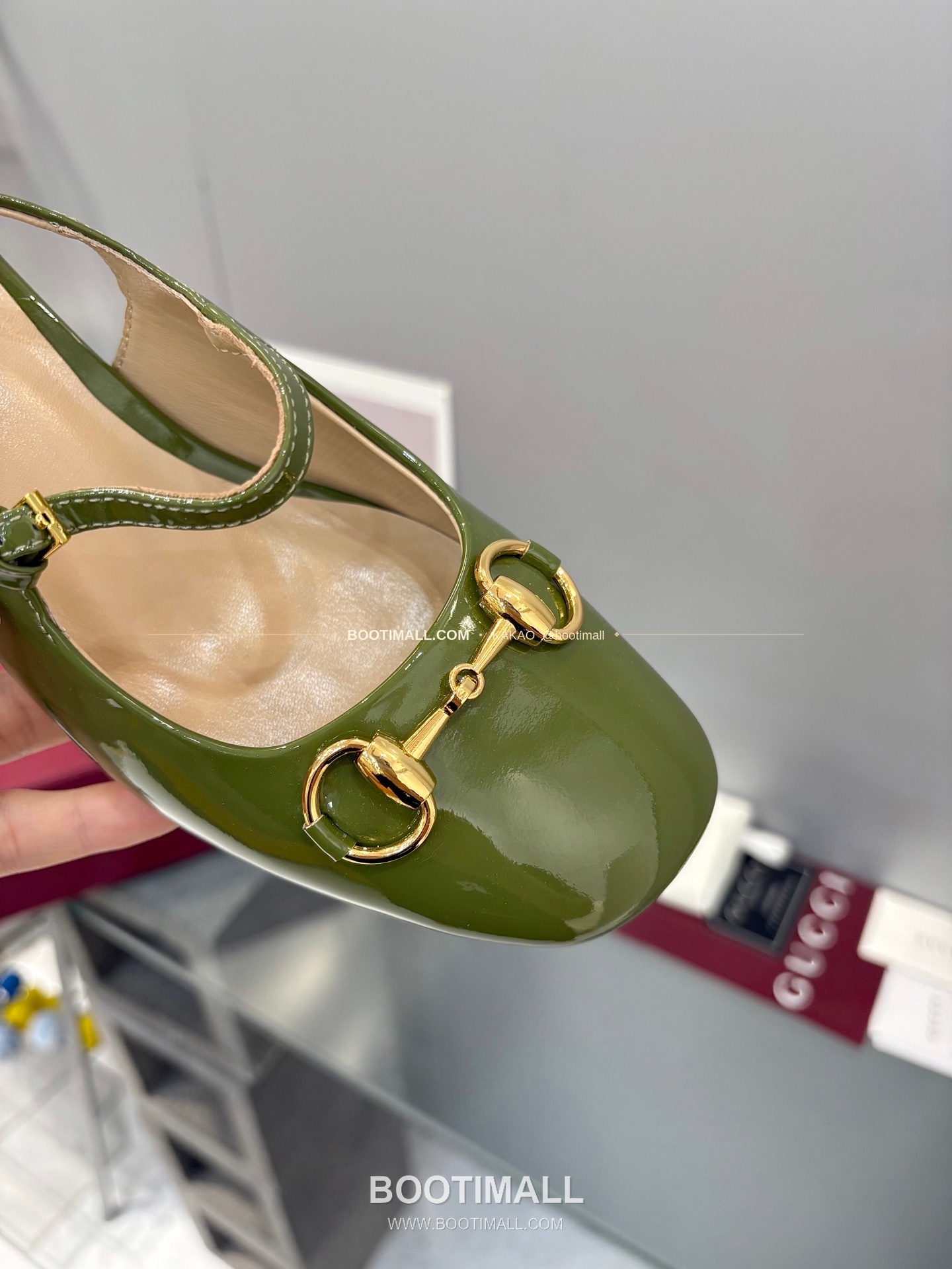 구찌 2026 페이턴트 레더 GG 메탈 스트랩 샌들 Gucci 2026 Patent Leather GG Metal Strap Black Sandals 5.5cm 6