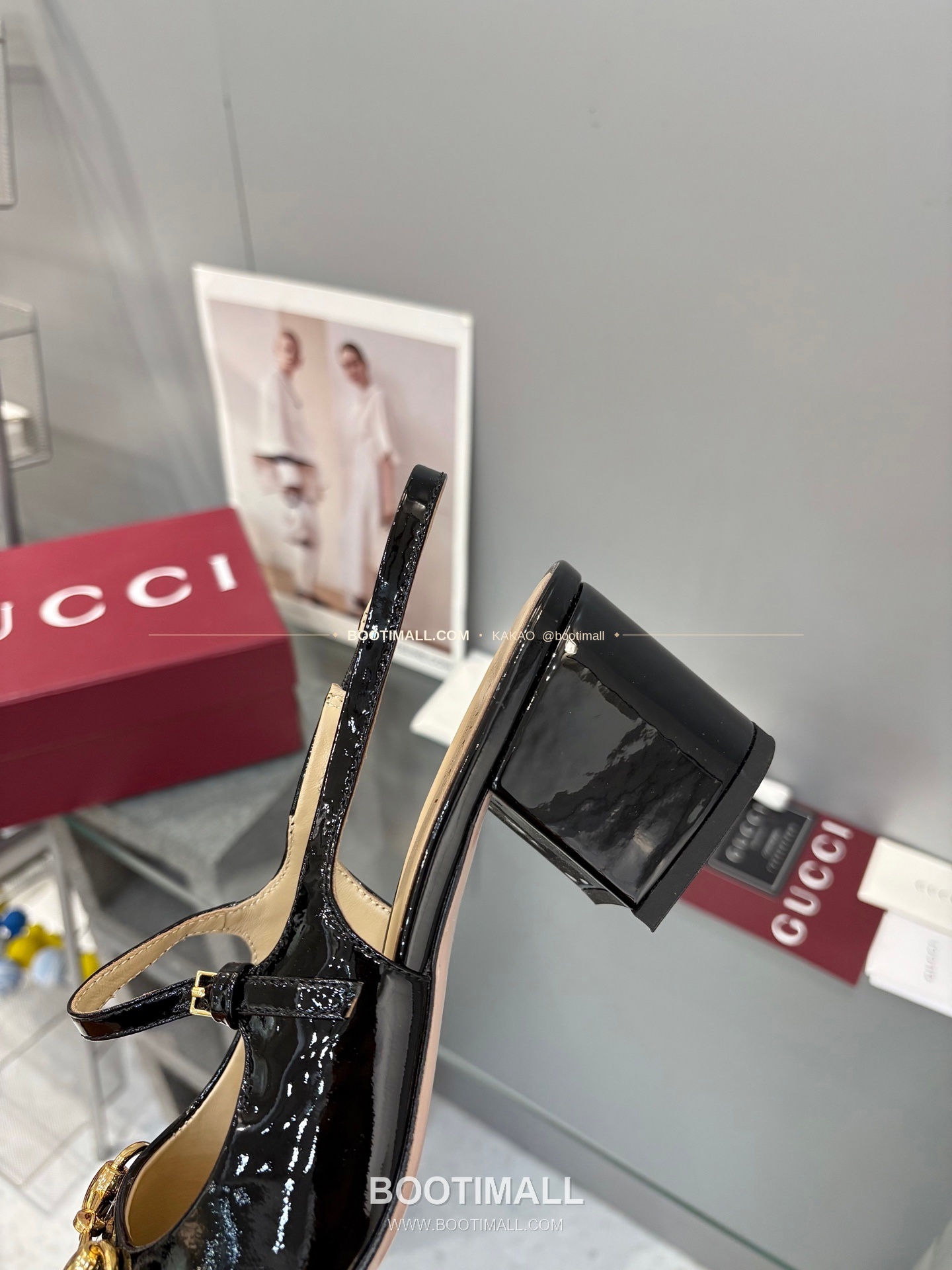 구찌 2026 페이턴트 레더 GG 메탈 스트랩 샌들 Gucci 2026 Patent Leather GG Metal Strap Black Sandals 5.5cm 6