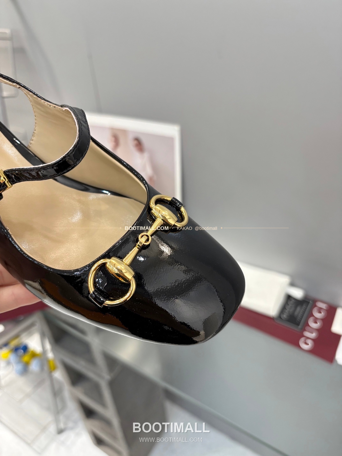 구찌 2026 페이턴트 레더 GG 메탈 스트랩 샌들 Gucci 2026 Patent Leather GG Metal Strap Black Sandals 5.5cm 7