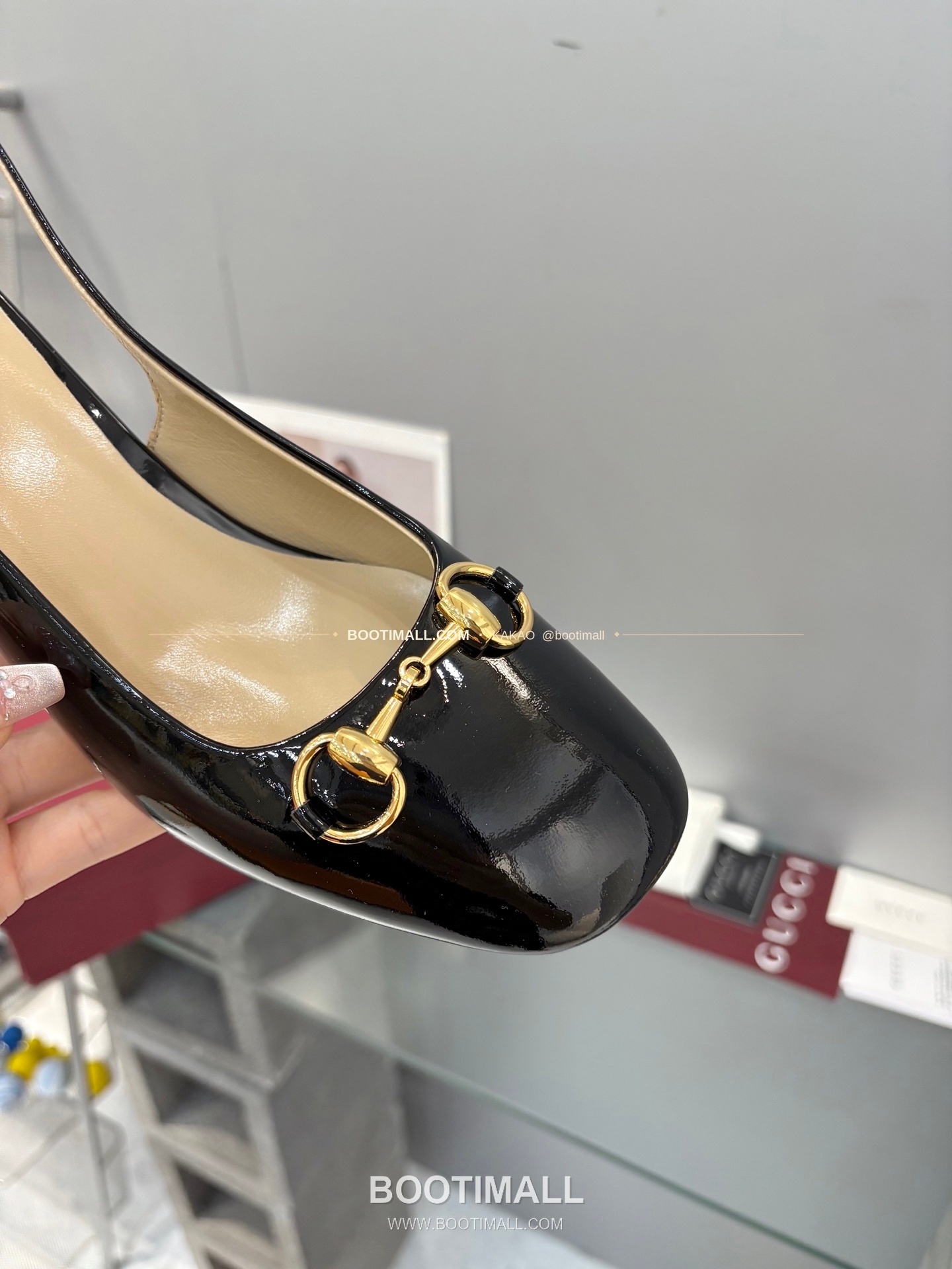 구찌 2026 페이턴트 레더 GG 메탈 스트랩 샌들 Gucci 2026 Patent Leather GG Metal Strap Black Sandals 5.5cm 6