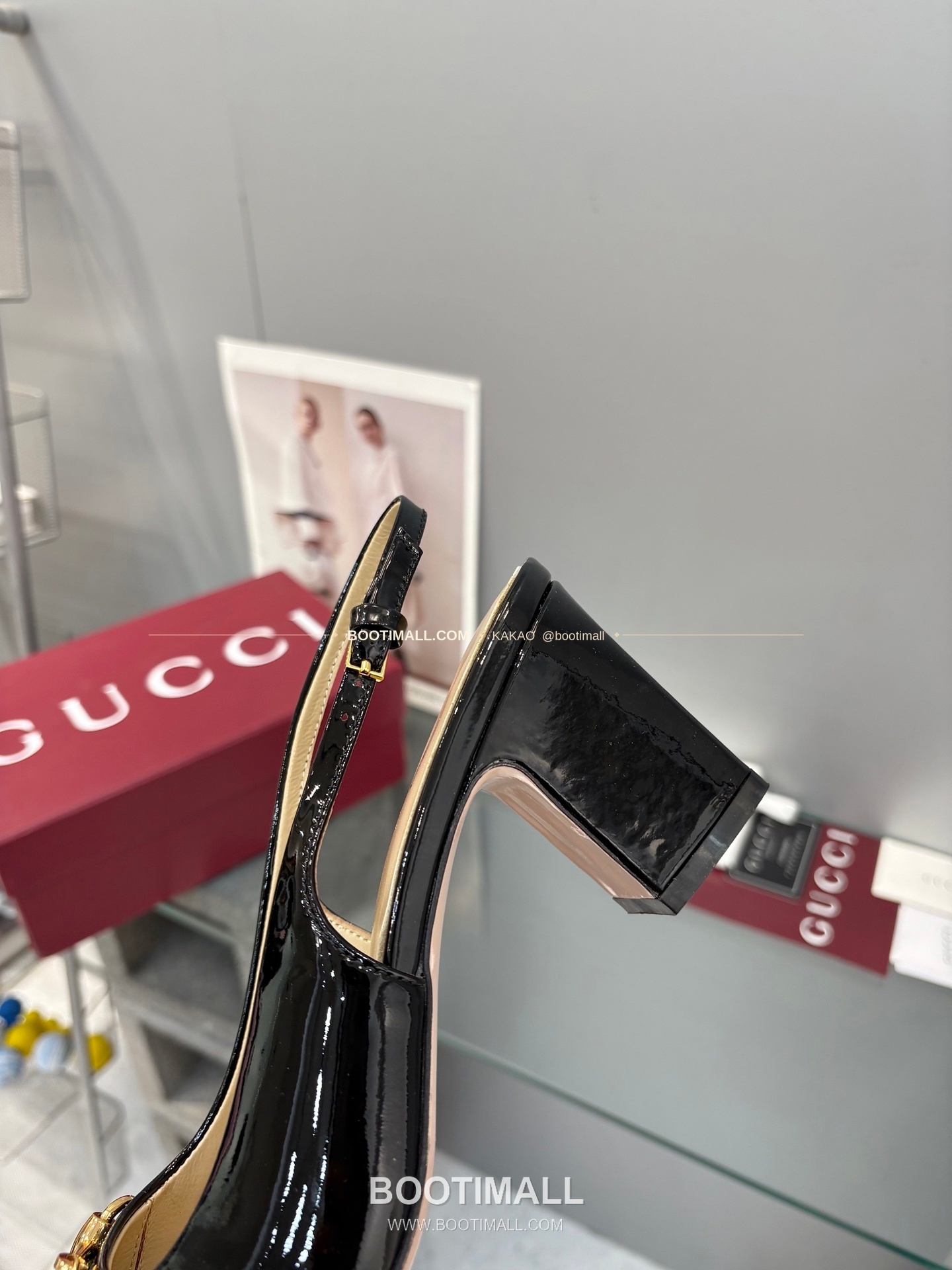 구찌 2026 페이턴트 레더 GG 메탈 스트랩 샌들 Gucci 2026 Patent Leather GG Metal Strap Black Sandals 5.5cm 7