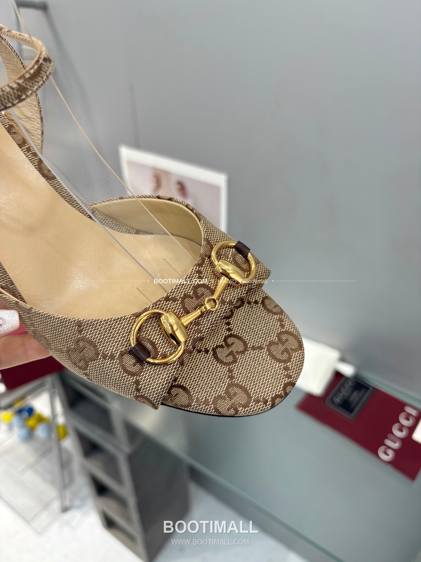 구찌 2026 양가죽 GG 메탈 스트랩 샌들 Gucci 2026 Lambskin GG Metal Strap Black Sandals 6.5cm 7