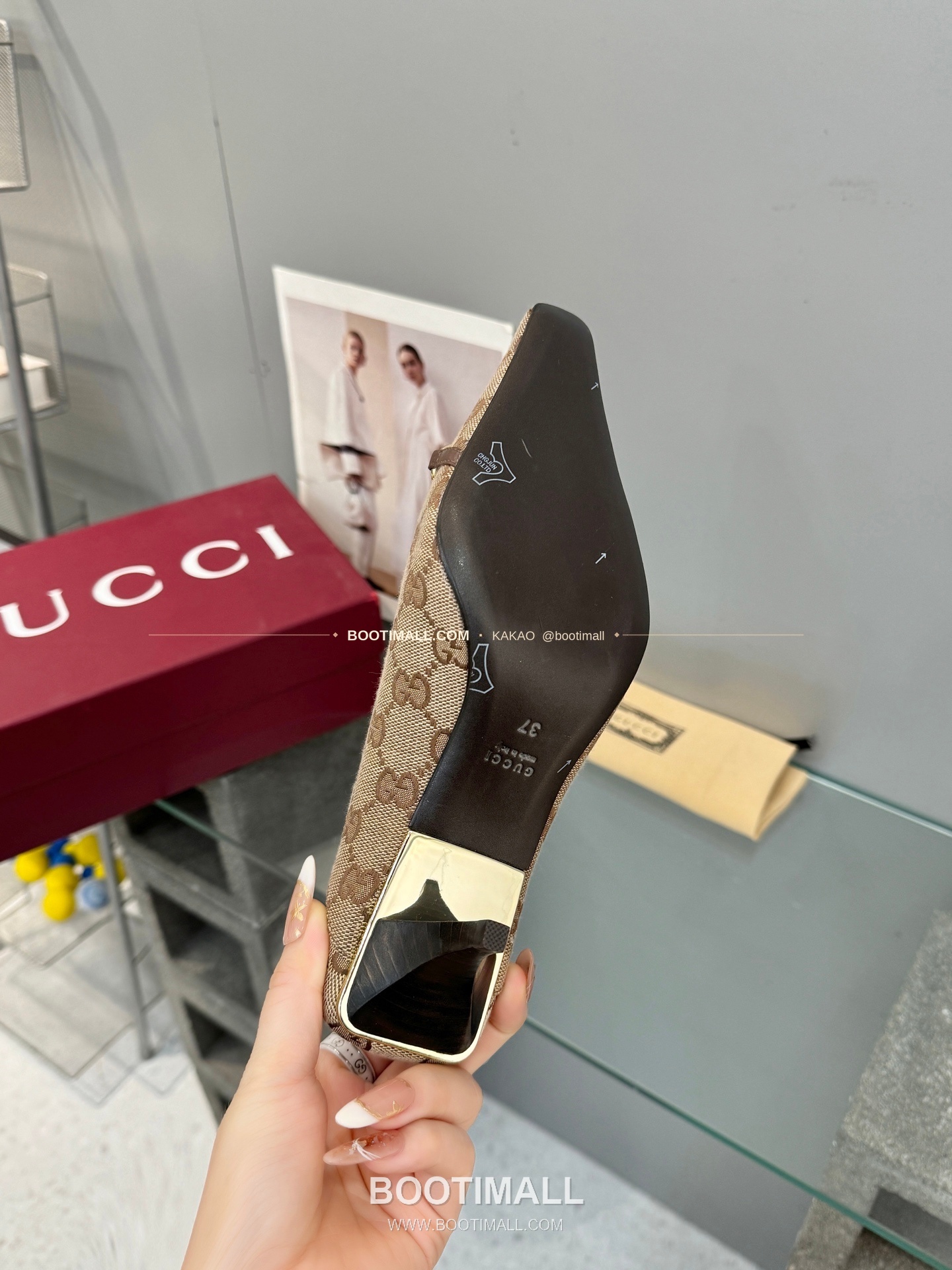 구찌 2026 레더 GG 메탈 라운드토 펌프스 Gucci 2026 Leather GG Metal Round Toe Black Pumps 5.5cm 9