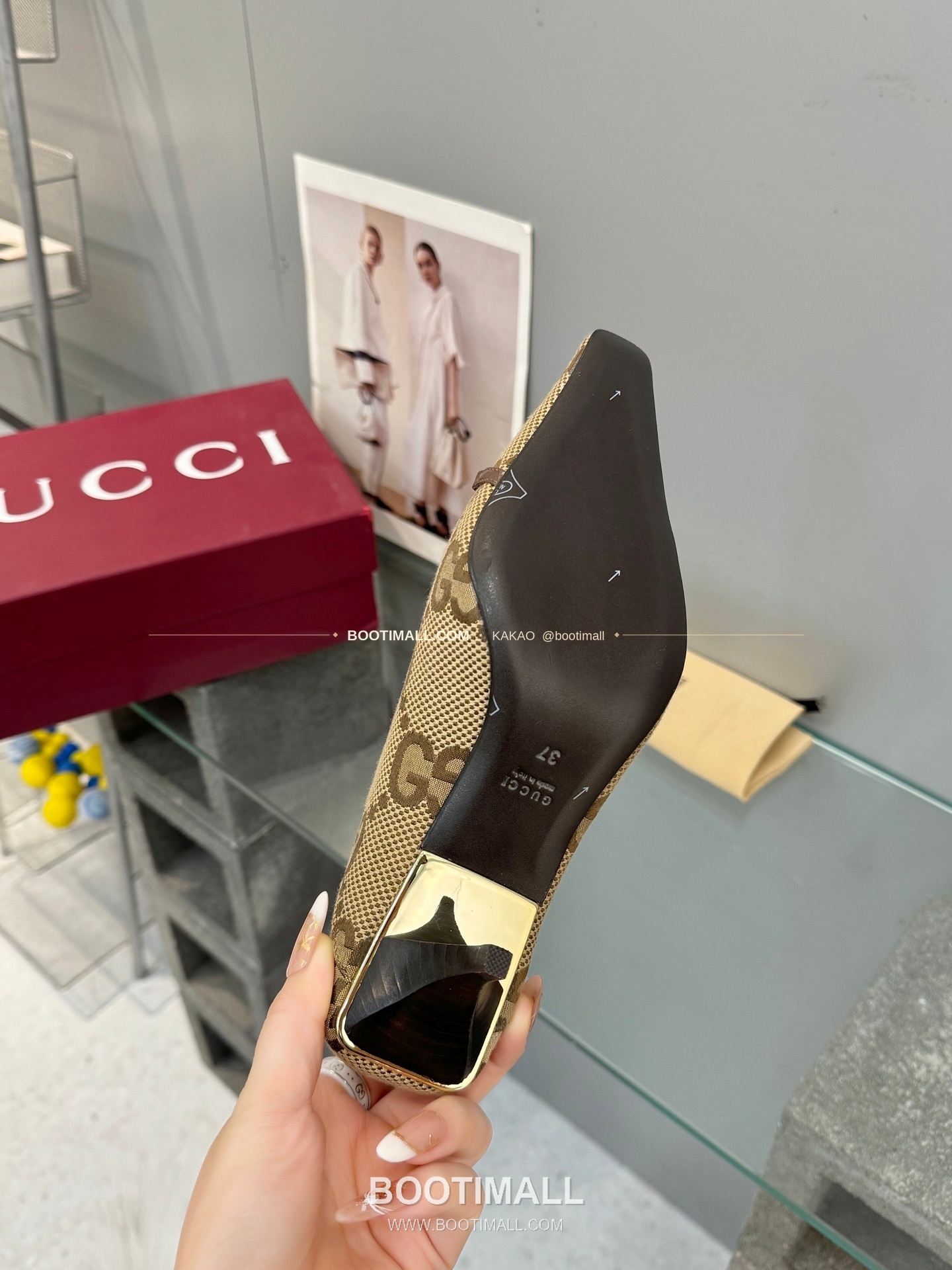 구찌 2026 레더 GG 메탈 라운드토 펌프스 Gucci 2026 Leather GG Metal Round Toe Black Pumps 5.5cm 9