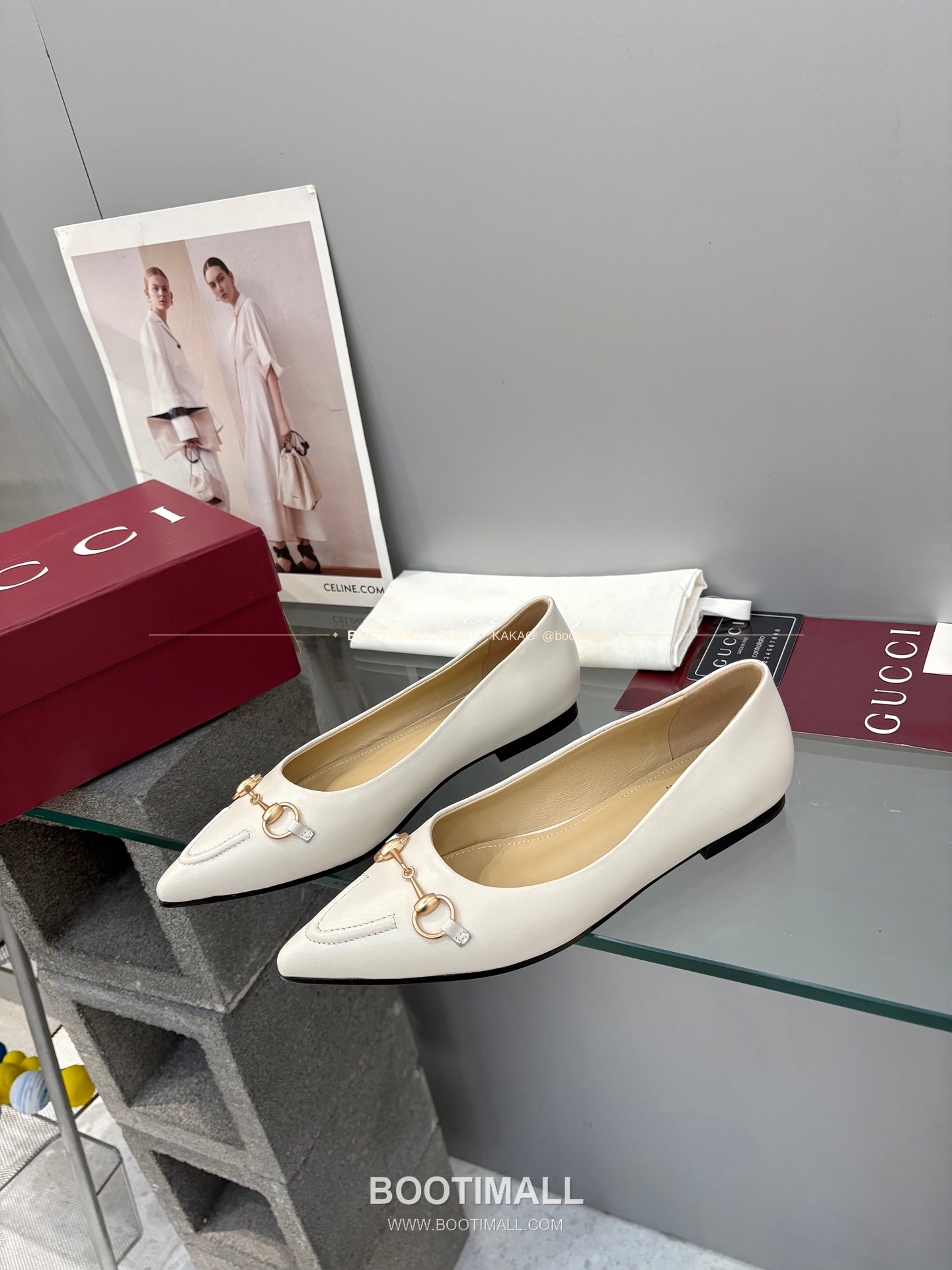 구찌 2026 양가죽 GG 메탈 라운드토 블랙 플랫 펌프스 Gucci 2026 Lambskin GG Metal Round Toe Black Flat Pumps 3