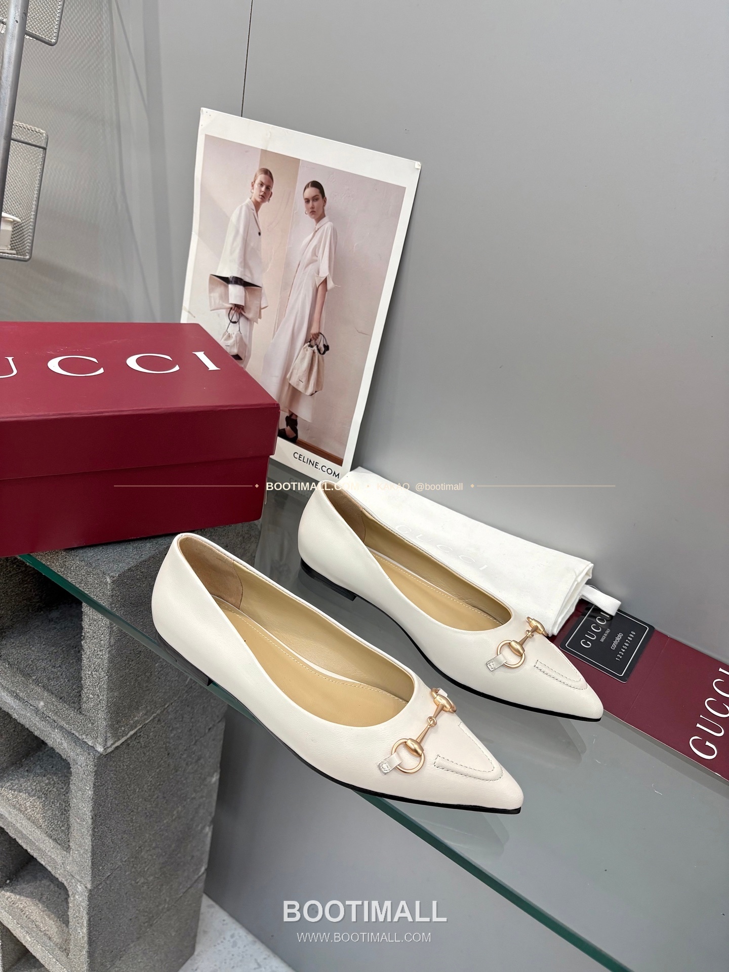 구찌 2026 양가죽 GG 메탈 라운드토 블랙 플랫 펌프스 Gucci 2026 Lambskin GG Metal Round Toe Black Flat Pumps 4