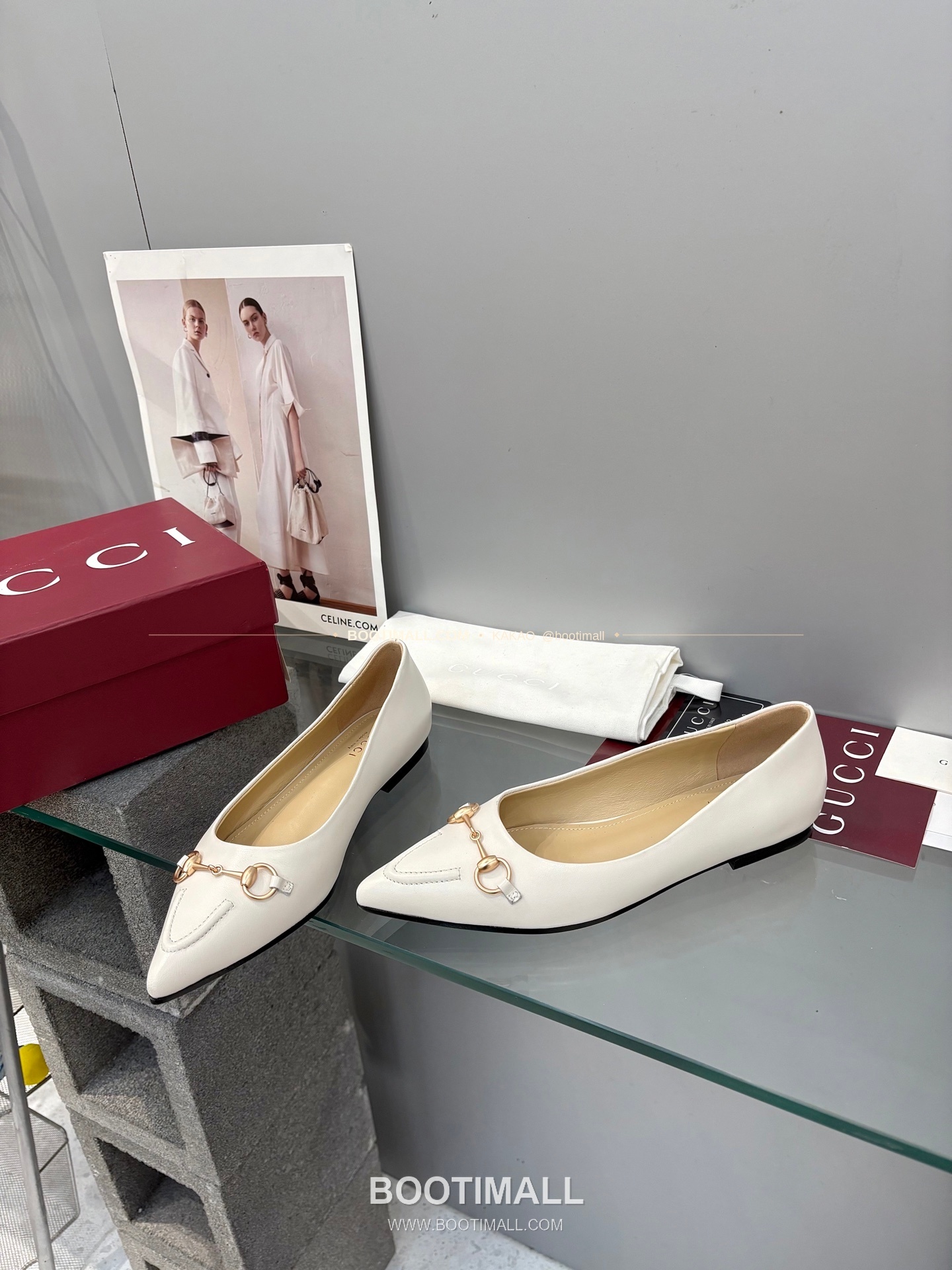 구찌 2026 양가죽 GG 메탈 라운드토 블랙 플랫 펌프스 Gucci 2026 Lambskin GG Metal Round Toe Black Flat Pumps 5