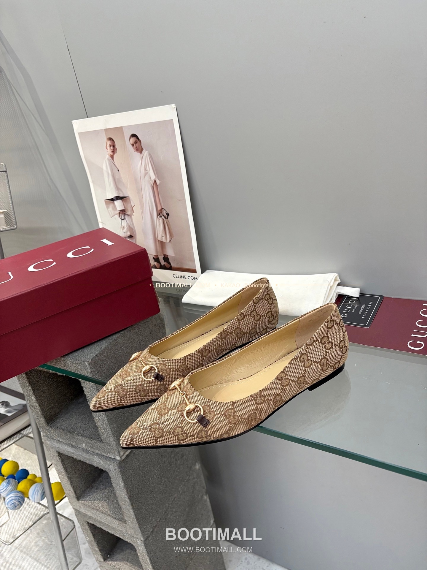 구찌 2026 양가죽 GG 메탈 라운드토 블랙 플랫 펌프스 Gucci 2026 Lambskin GG Metal Round Toe Black Flat Pumps 3