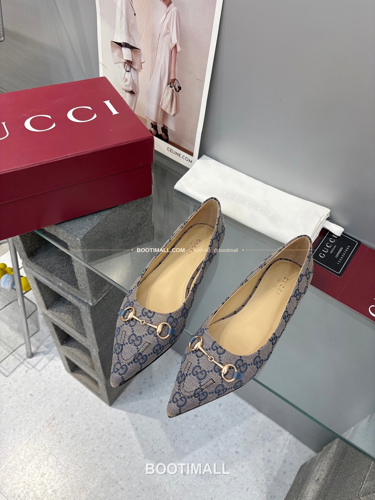 구찌 2026 양가죽 GG 메탈 라운드토 블랙 플랫 펌프스 Gucci 2026 Lambskin GG Metal Round Toe Black Flat Pumps 1