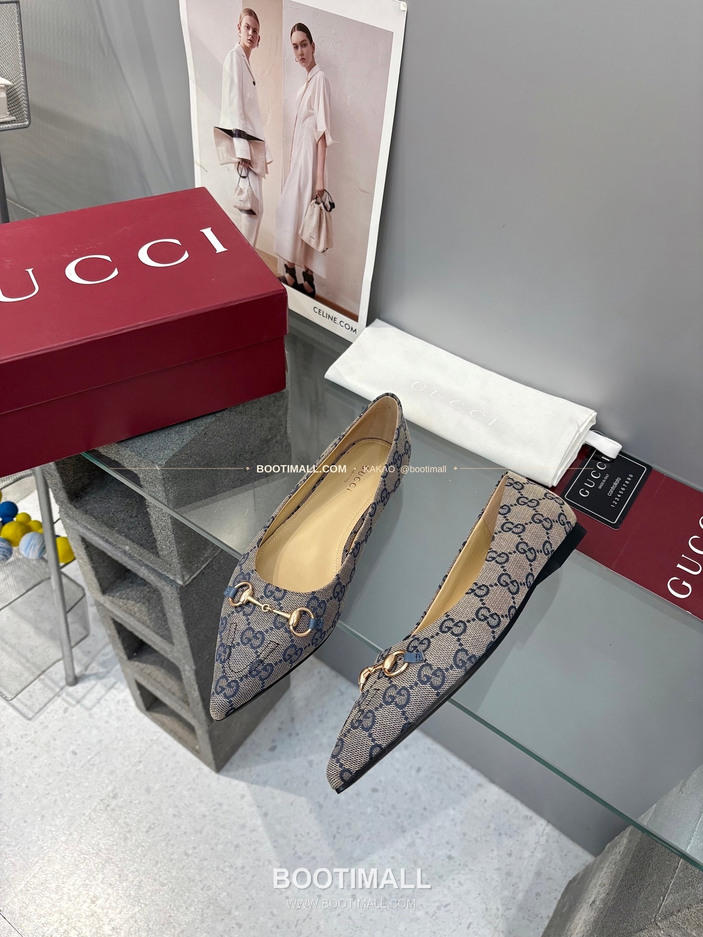 구찌 2026 양가죽 GG 메탈 라운드토 블랙 플랫 펌프스 Gucci 2026 Lambskin GG Metal Round Toe Black Flat Pumps 2