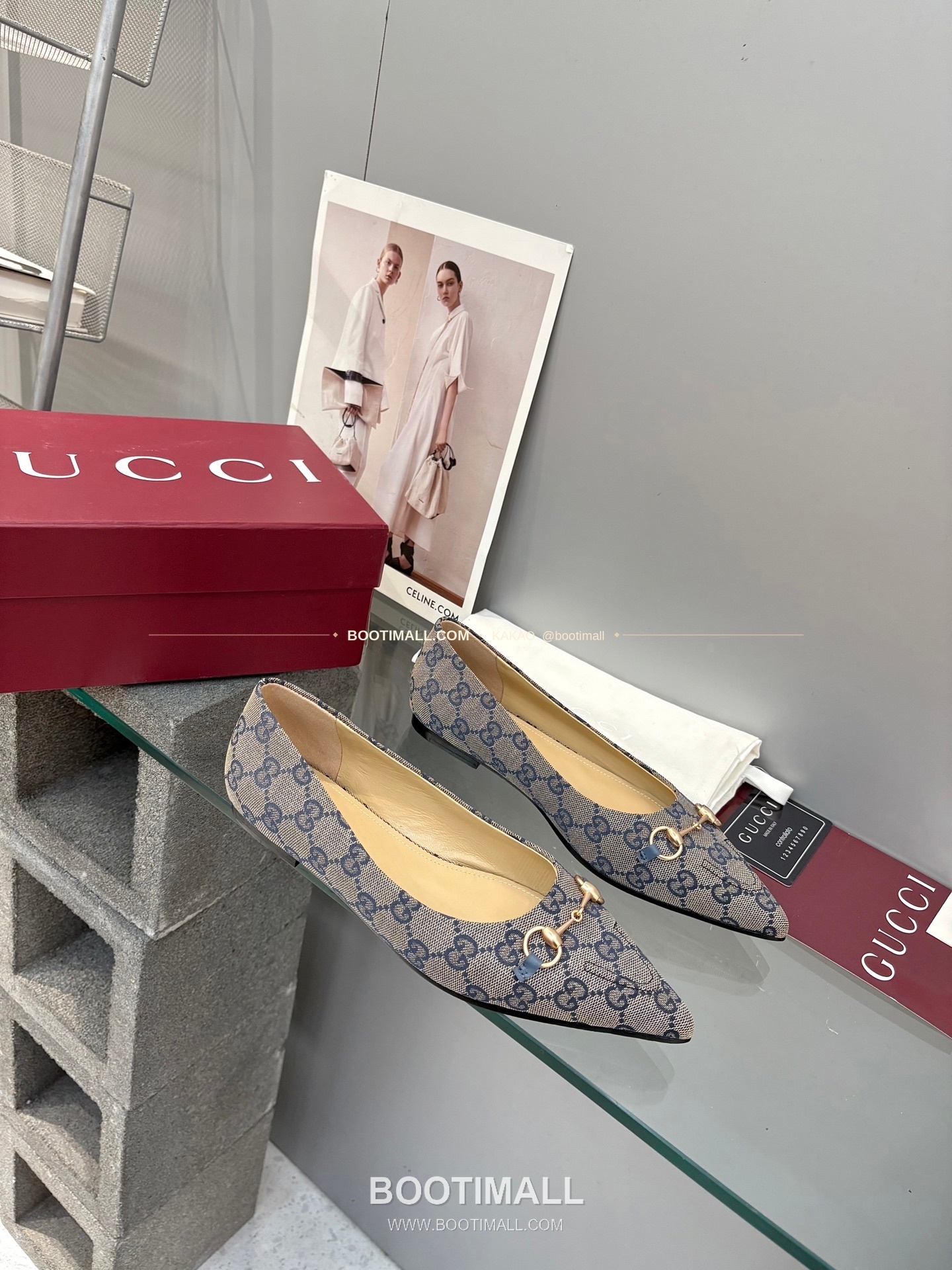 구찌 2026 양가죽 GG 메탈 라운드토 블랙 플랫 펌프스 Gucci 2026 Lambskin GG Metal Round Toe Black Flat Pumps 4