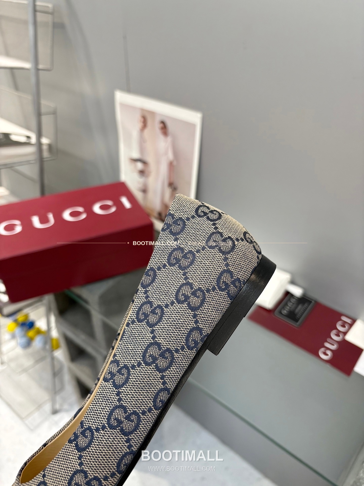 구찌 2026 양가죽 GG 메탈 라운드토 블랙 플랫 펌프스 Gucci 2026 Lambskin GG Metal Round Toe Black Flat Pumps 8