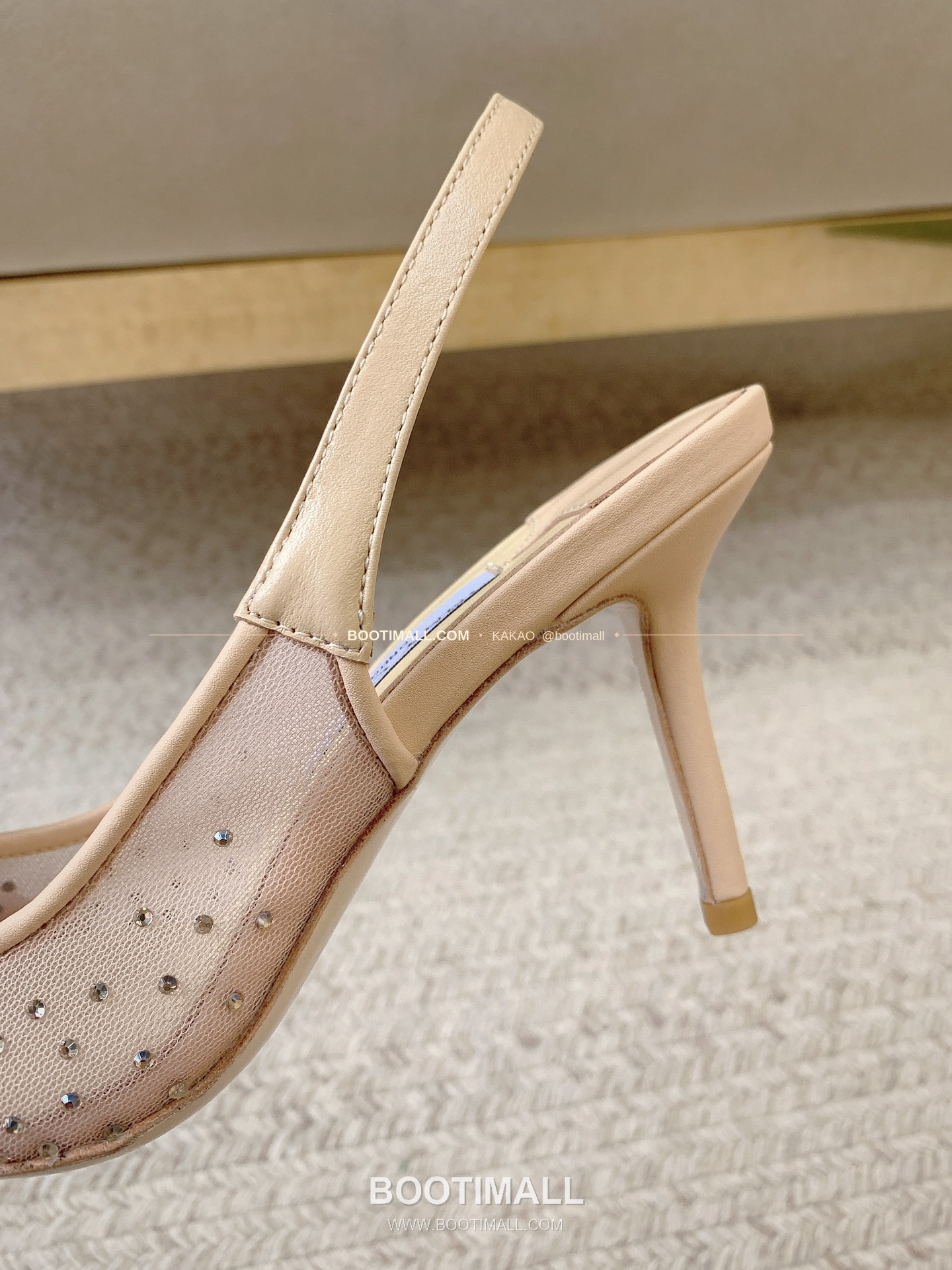 지미추 2026 크리스탈 그라데이션 포인티드토 하이힐 Jimmy Choo 2026 Crystal Gradient Pointed Toe Sandals 7