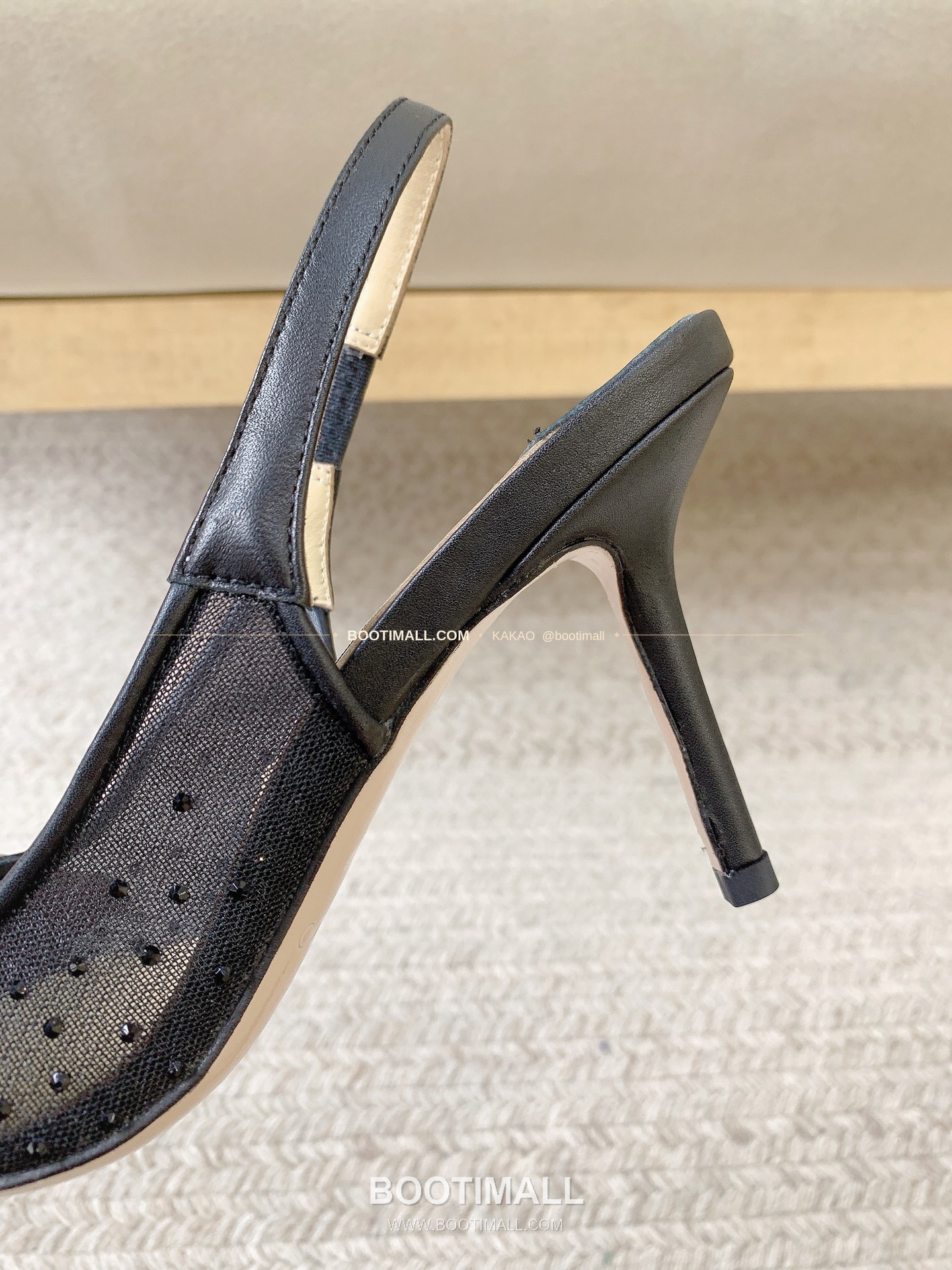 지미추 2026 크리스탈 그라데이션 포인티드토 하이힐 Jimmy Choo 2026 Crystal Gradient Pointed Toe Sandals 7