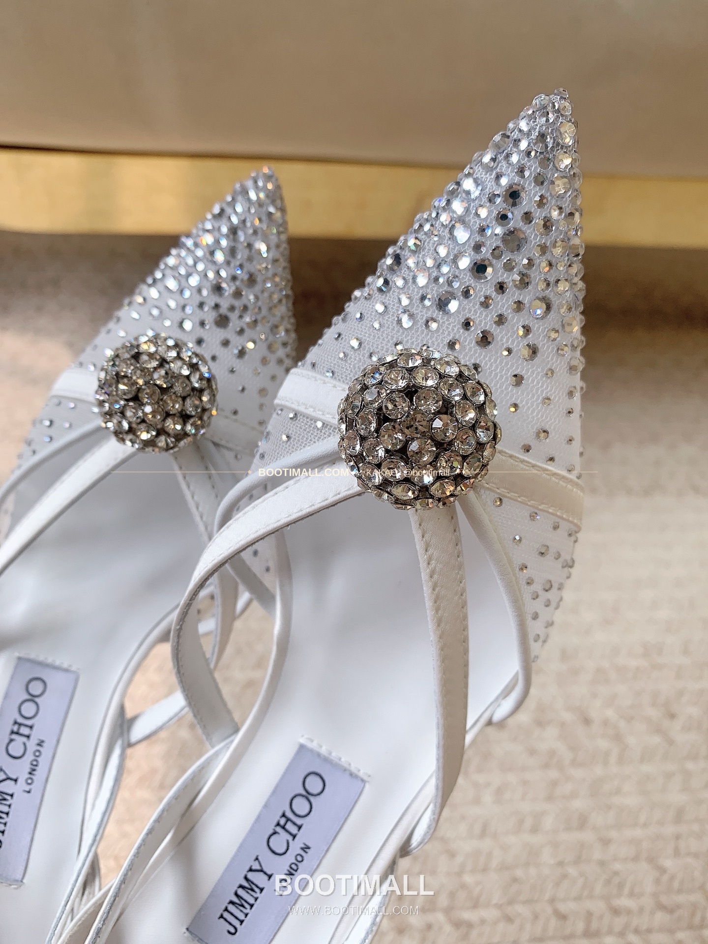 지미추 2026 메쉬 크리스탈 버클 포인티드토 블랙 샌들 Jimmy Choo 2026 Mesh Crystal Buckle Pointed Toe Black Sandals 9.5cm 5