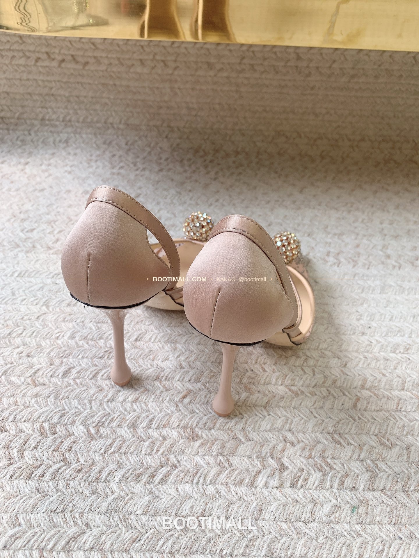 지미추 2026 메쉬 크리스탈 버클 포인티드토 블랙 뮬 샌들 Jimmy Choo 2026 Mesh Crystal Buckle Pointed Toe Black Mule Sandals 7cm 3