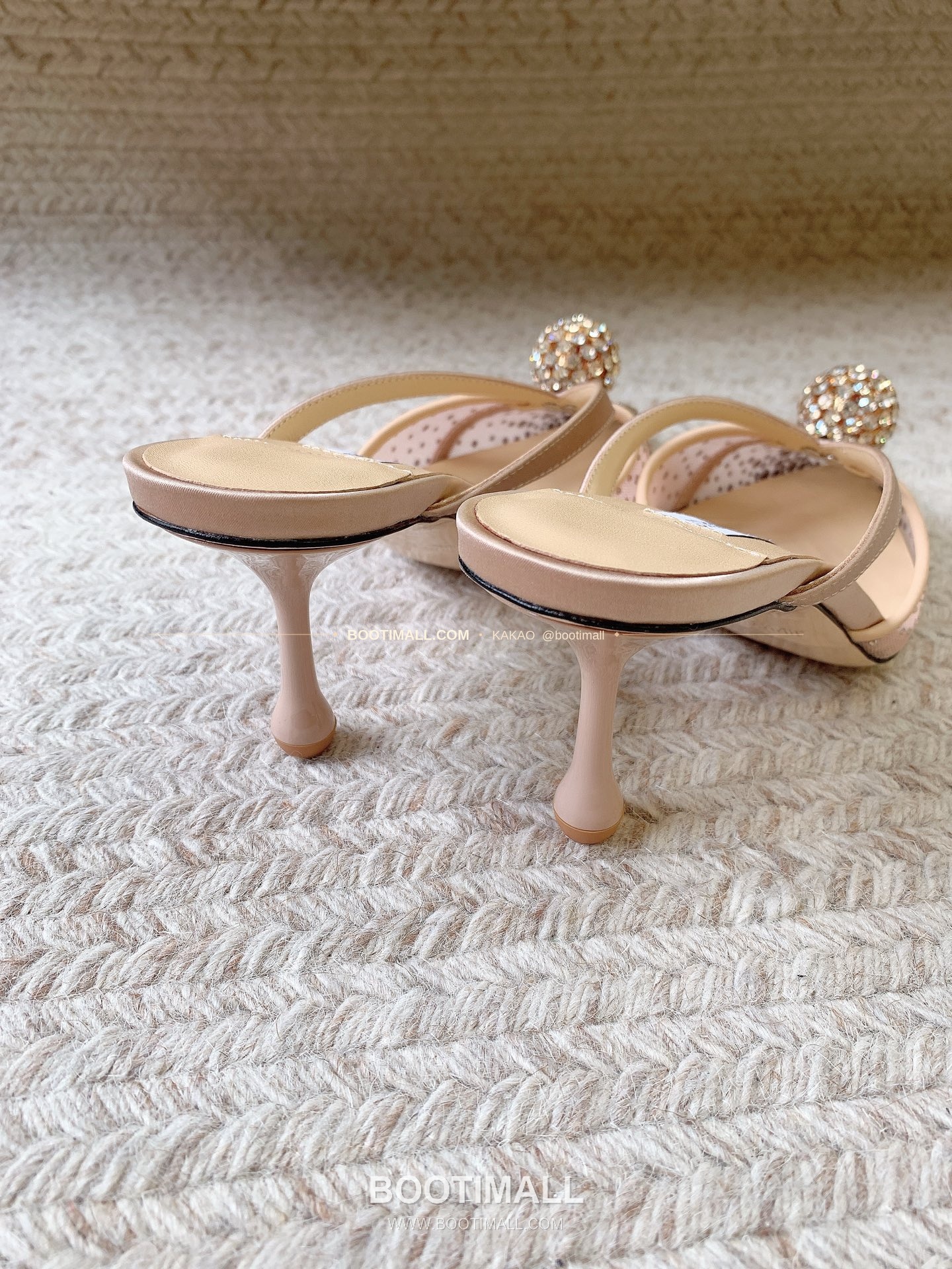 지미추 2026 메쉬 크리스탈 버클 포인티드토 블랙 샌들 Jimmy Choo 2026 Mesh Crystal Buckle Pointed Toe Black Sandals 9.5cm 3