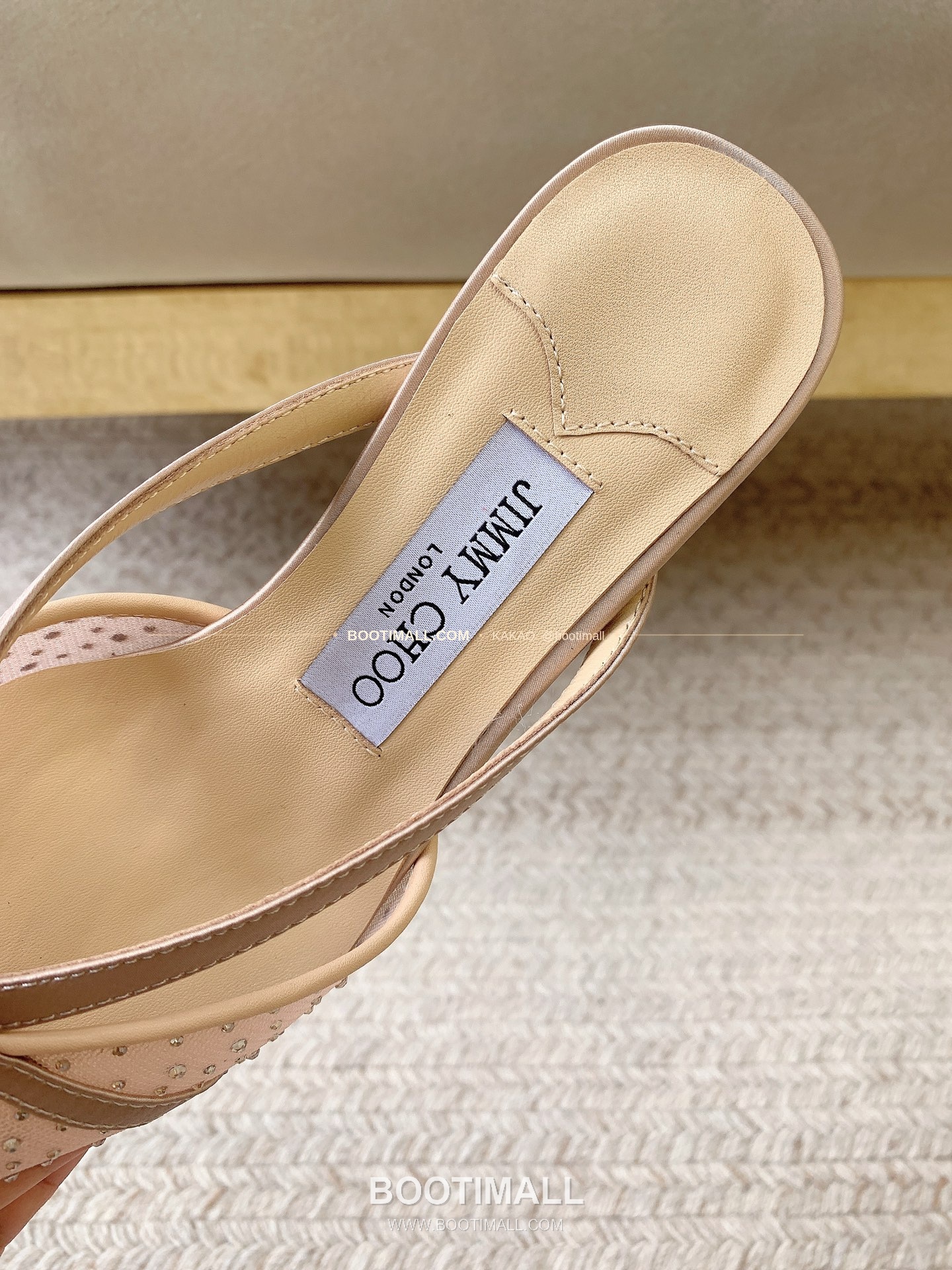 지미추 2026 메쉬 크리스탈 버클 포인티드토 블랙 샌들 Jimmy Choo 2026 Mesh Crystal Buckle Pointed Toe Black Sandals 9.5cm 5