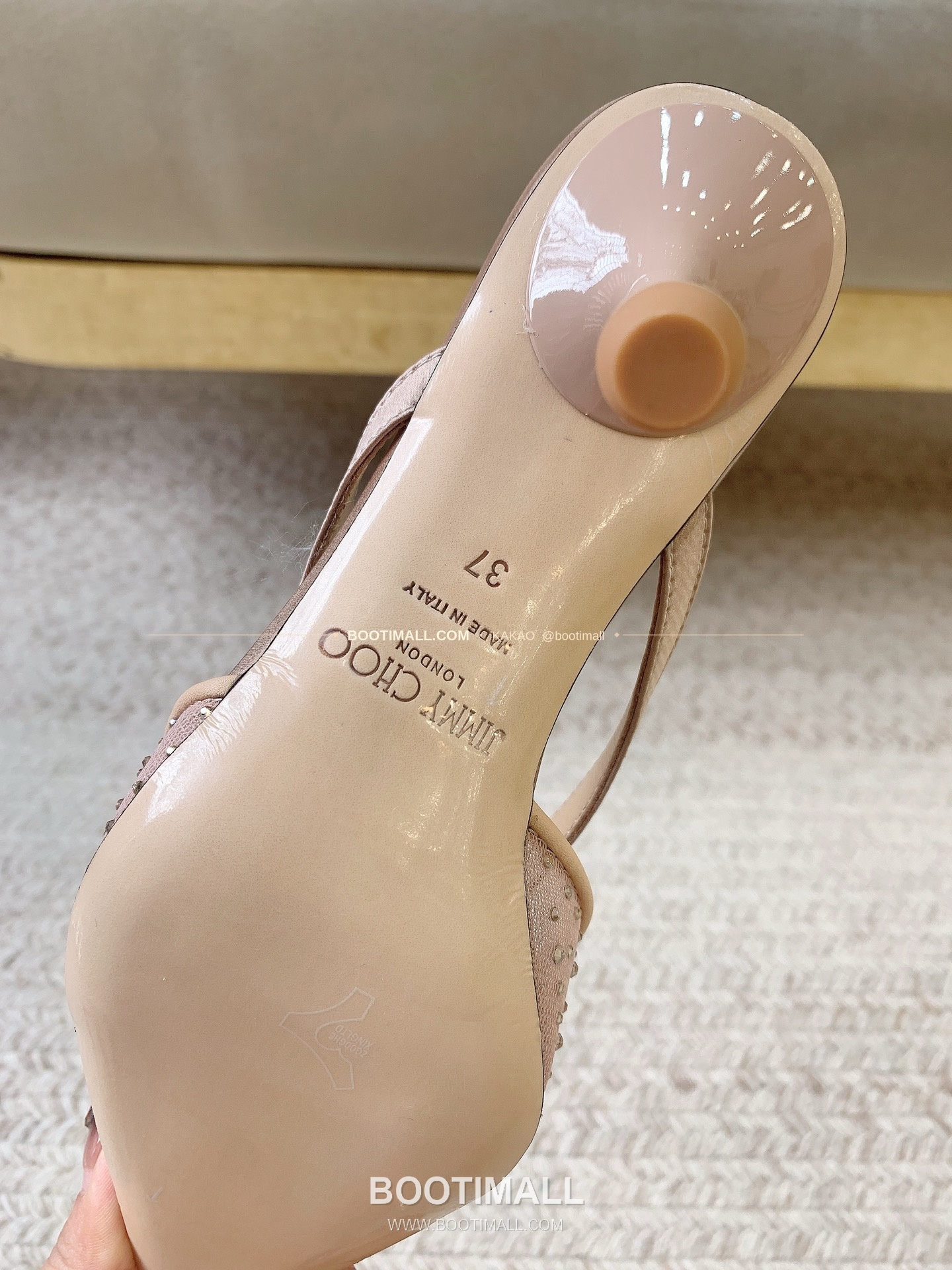 지미추 2026 메쉬 크리스탈 버클 포인티드토 블랙 샌들 Jimmy Choo 2026 Mesh Crystal Buckle Pointed Toe Black Sandals 9.5cm 7