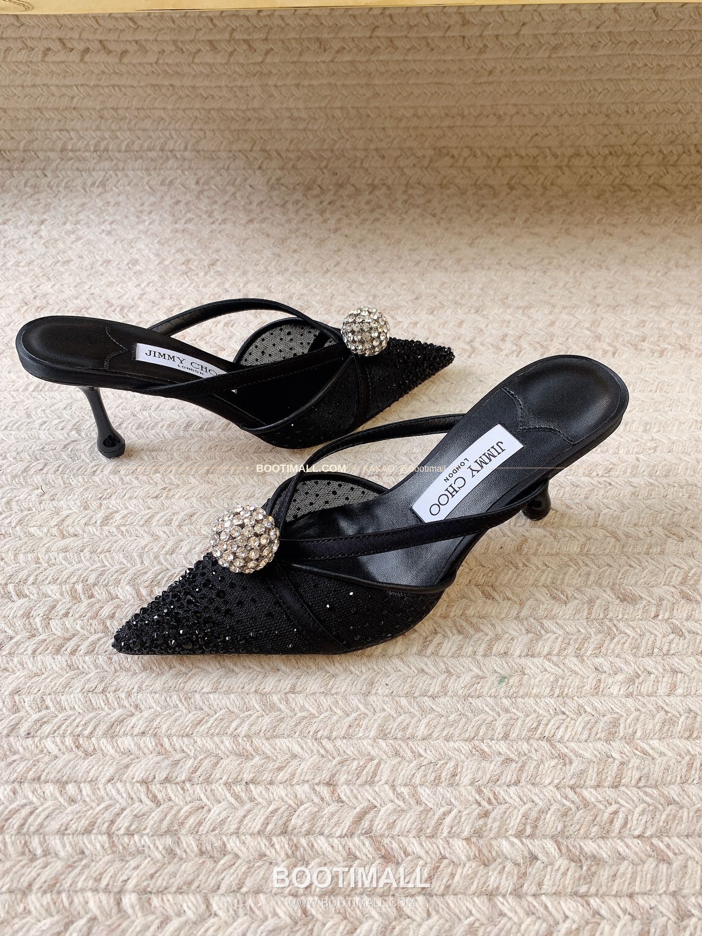 지미추 2026 메쉬 크리스탈 버클 포인티드토 블랙 샌들 Jimmy Choo 2026 Mesh Crystal Buckle Pointed Toe Black Sandals 9.5cm 4