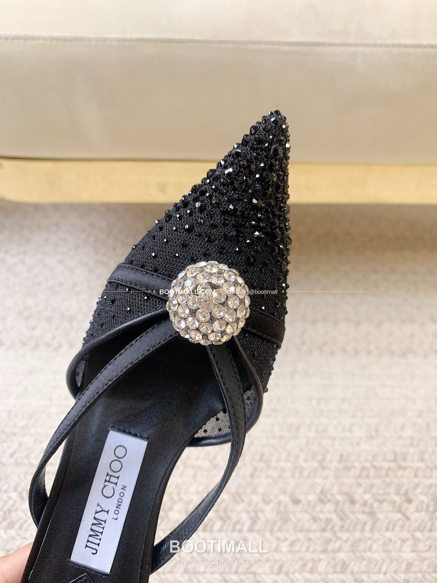 지미추 2026 메쉬 크리스탈 버클 포인티드토 블랙 샌들 Jimmy Choo 2026 Mesh Crystal Buckle Pointed Toe Black Sandals 9.5cm 5