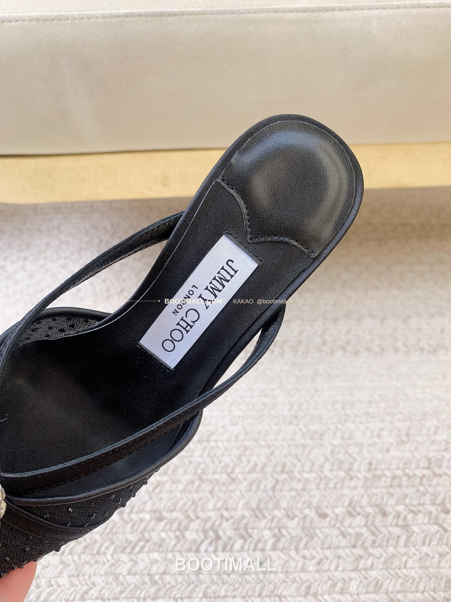 지미추 2026 메쉬 크리스탈 버클 포인티드토 블랙 샌들 Jimmy Choo 2026 Mesh Crystal Buckle Pointed Toe Black Sandals 9.5cm 6