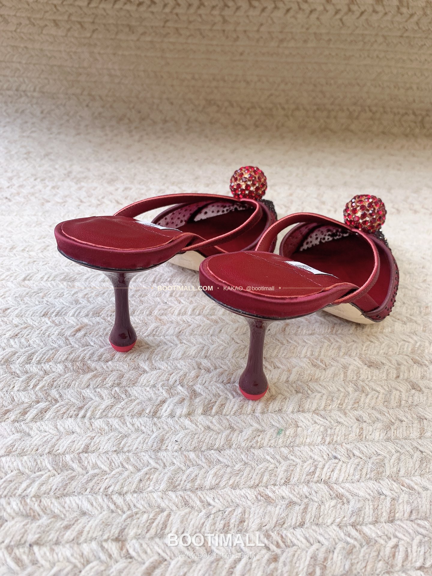 지미추 2026 메쉬 크리스탈 버클 포인티드토 블랙 뮬 샌들 Jimmy Choo 2026 Mesh Crystal Buckle Pointed Toe Black Mule Sandals 7cm 3