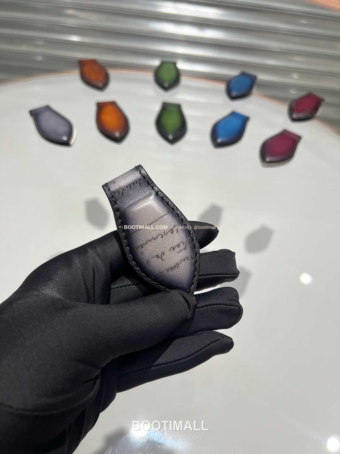 벨루티 파티나 카프스킨 수공 컬러링 머니 클립 Berluti Patina Calfskin Hand Colored Money Clip 14.6cm 3