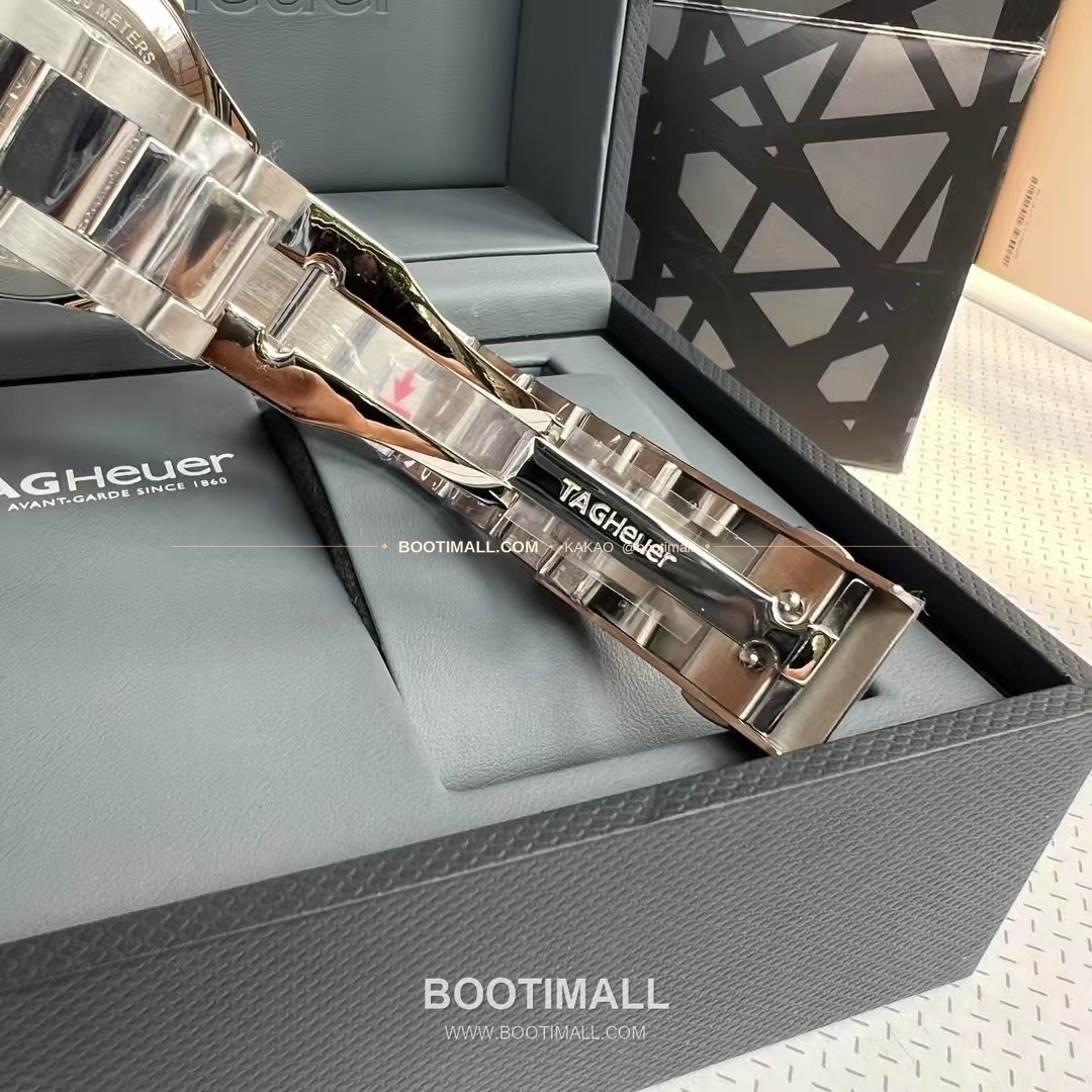 태그호이어 아쿠아레이서 선레이 다이얼 스틸 오토매틱 시계 TAG Heuer Aquaracer Sunray Dial Steel Automatic Watch 40mm 9