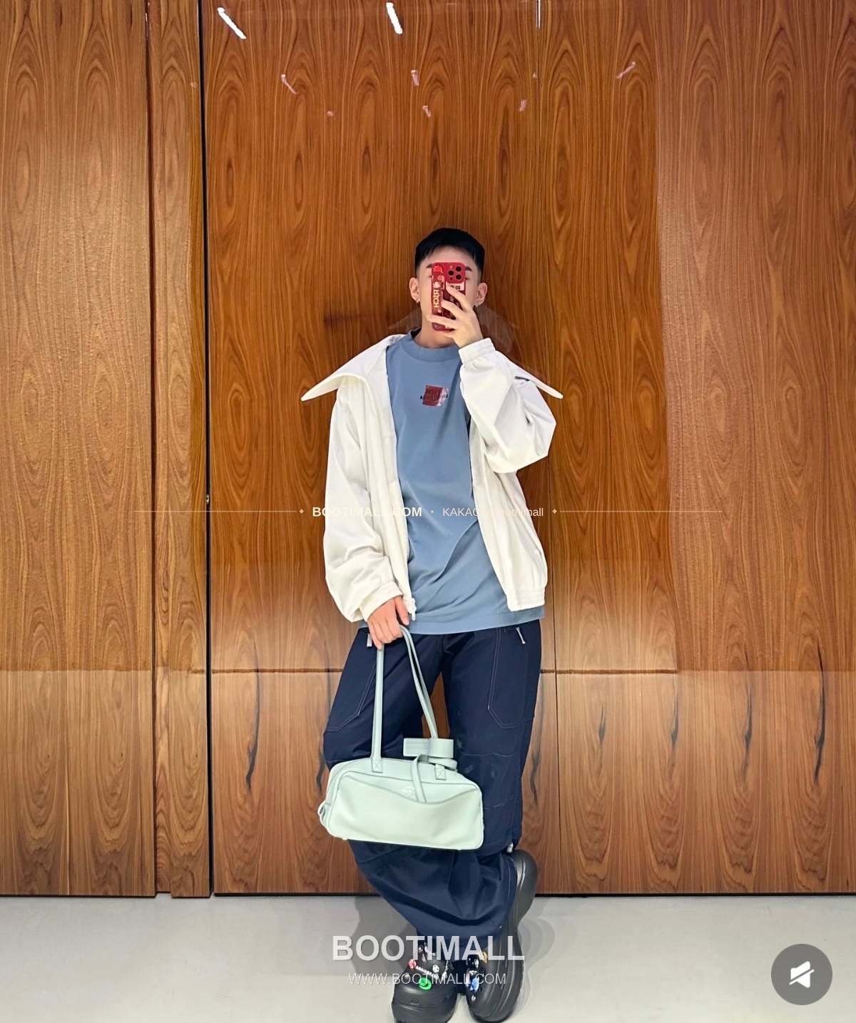 발렌시아가 캐리 볼링 스몰 레더 토트백 Balenciaga Carrie Bowling Small Leather Black Tote Bag 8329201180 33cm 5