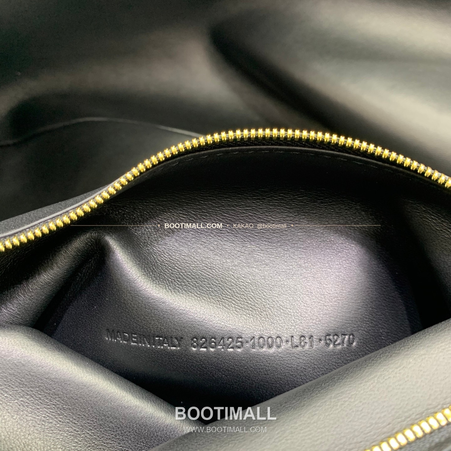 발렌시아가 캐리 볼링 라지 레더 블랙 토트백 Balenciaga Carrie Bowling Large Leather Black Tote Bag 8329201280 36cm 11