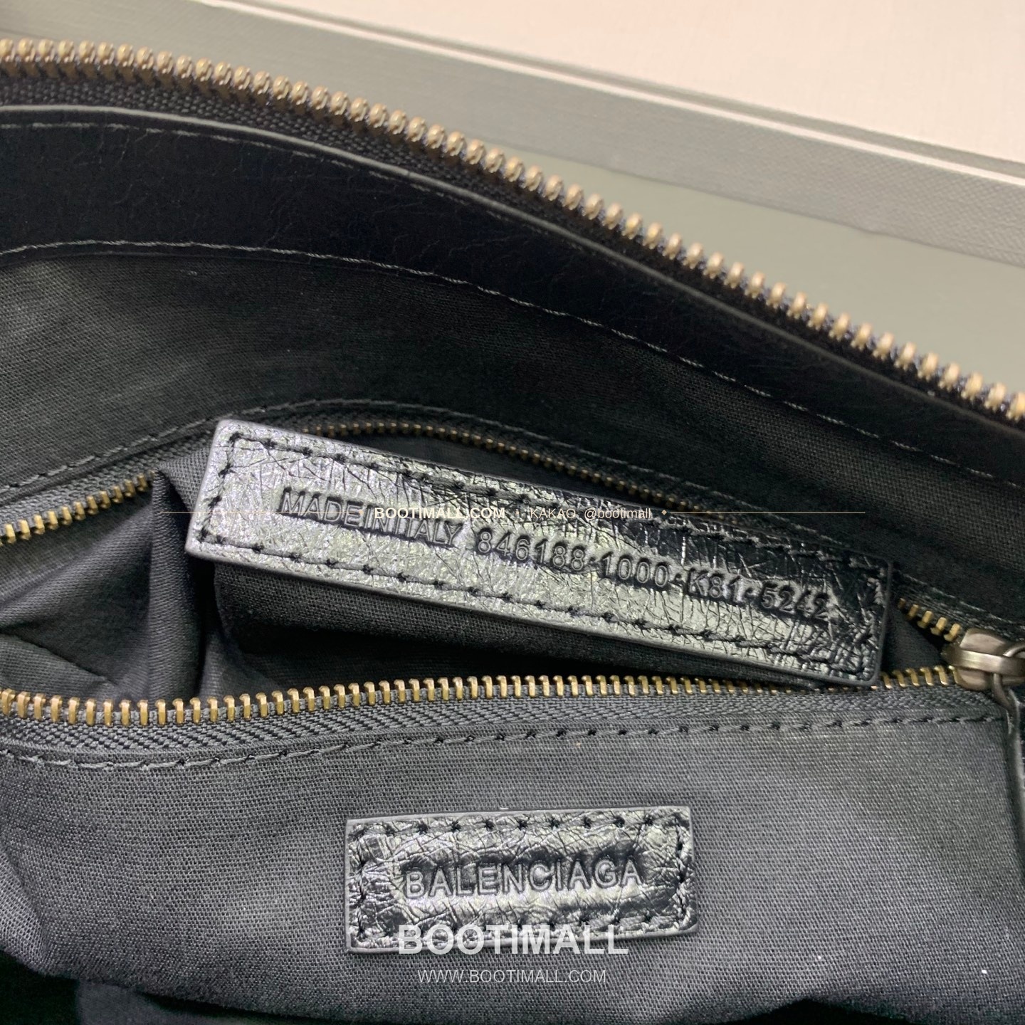 발렌시아가 시티 모토 스몰 레더 블랙 크로스백 Balenciaga City Moto Small Leather Black Crossbody Bag 846188980 29cm 8