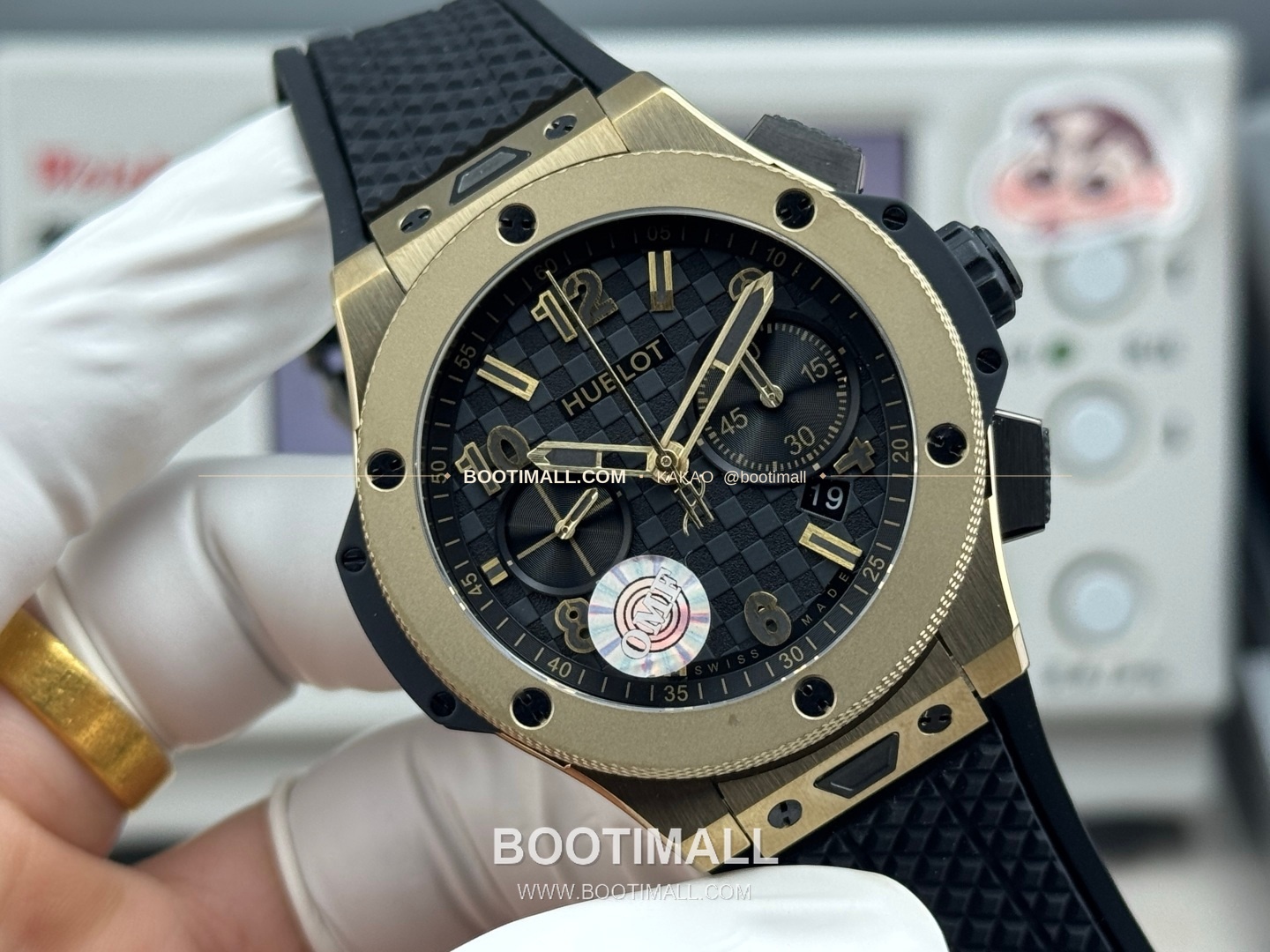 위블로 빅뱅 20주년 세라믹 크로노그래프 오토매틱 OMF라인 Hublot Big Bang 20th Anniversary Ceramic Chronograph Automatic 431.OM.1338.RX 43mm 2